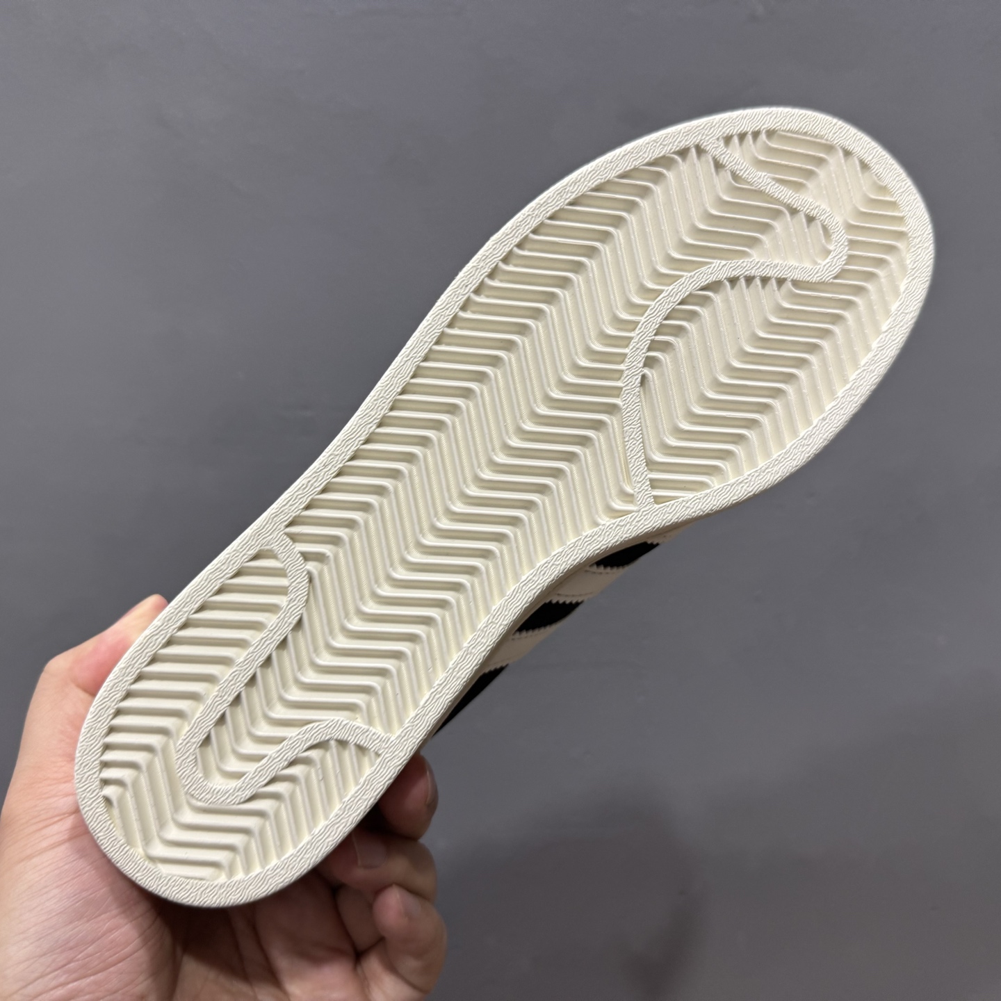 240 独家实拍Adidas Originals Superstar 联名款 经典贝壳头 AD8019-Chinese UA Cheap High Quatity Brand Clothes Bags handbags Sneakers wholesale wholesaler seller from China Factory suppliers Fashion Clothing Shoes best Quality Beautiful Price 240 独家实拍Adidas Originals Superstar 联名款 经典贝壳头 AD8019