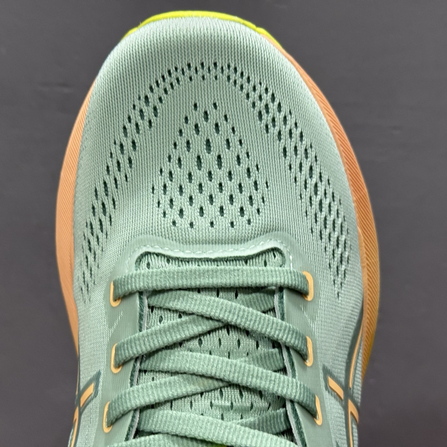 ￥180 Asics Gel-Kayano 31代 运动休闲透气专业跑鞋 1011B929-750