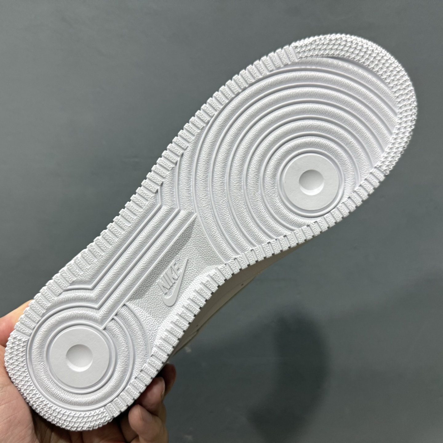 220 Nike Air Force 1 Low 07 白黑十字架 CW2288-111