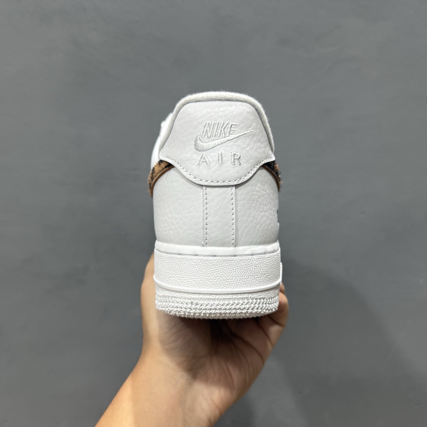 220 Nike Air Force 1 Low 07 x superme 豹纹白 IM3483-100