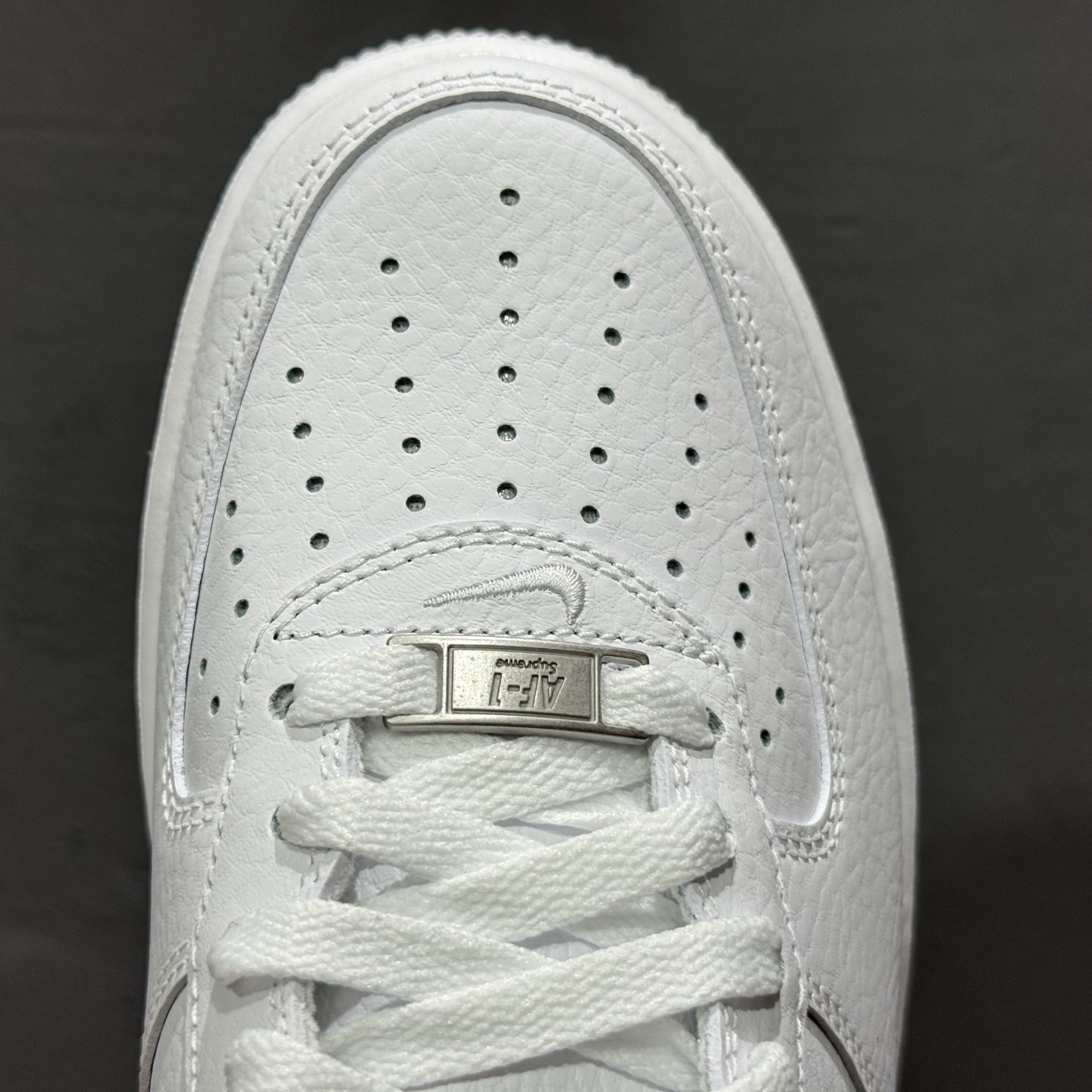 220 Nike Air Force 1 Low 07 x superme 豹纹白 IM3483-100