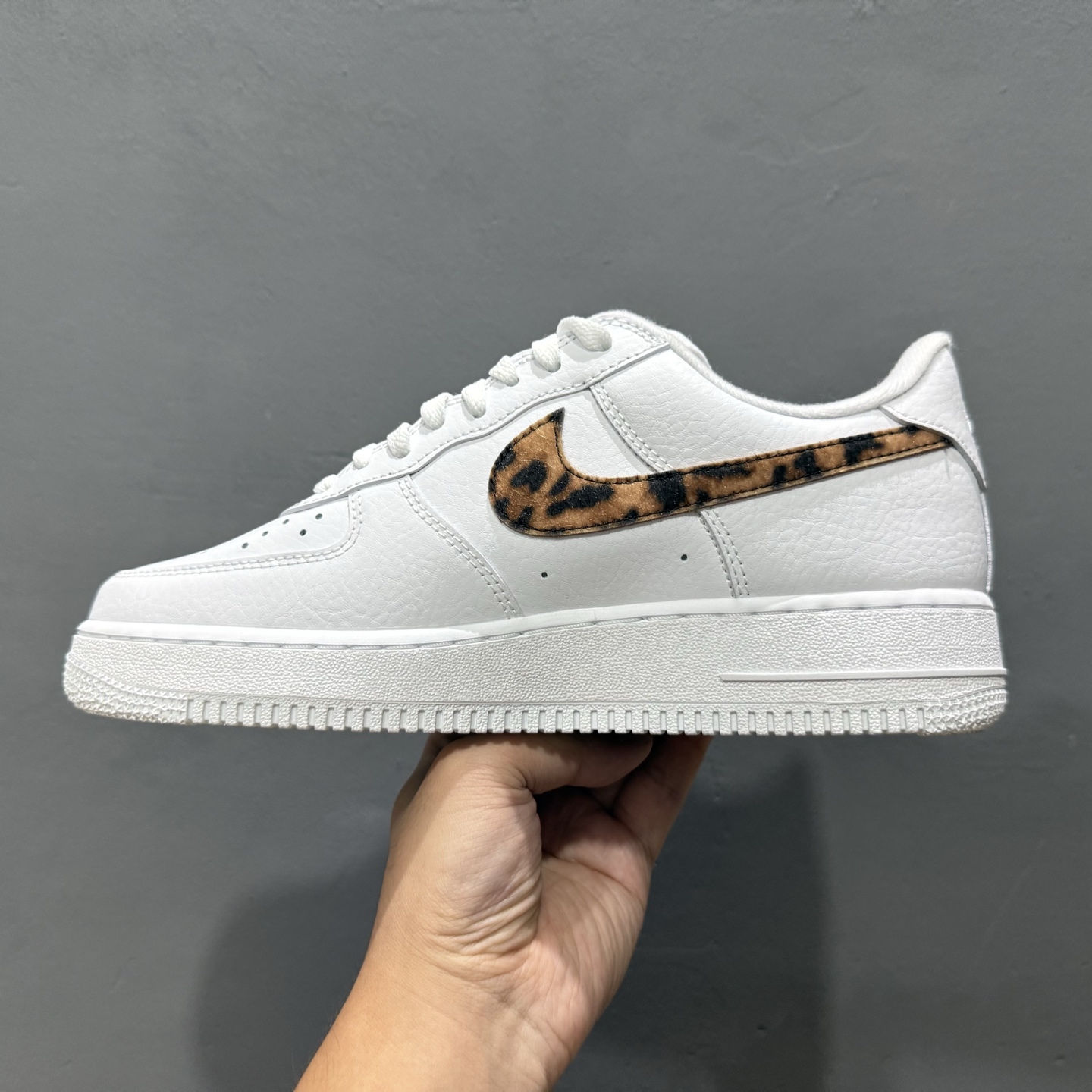 220 Nike Air Force 1 Low 07 x superme 豹纹白 IM3483-100