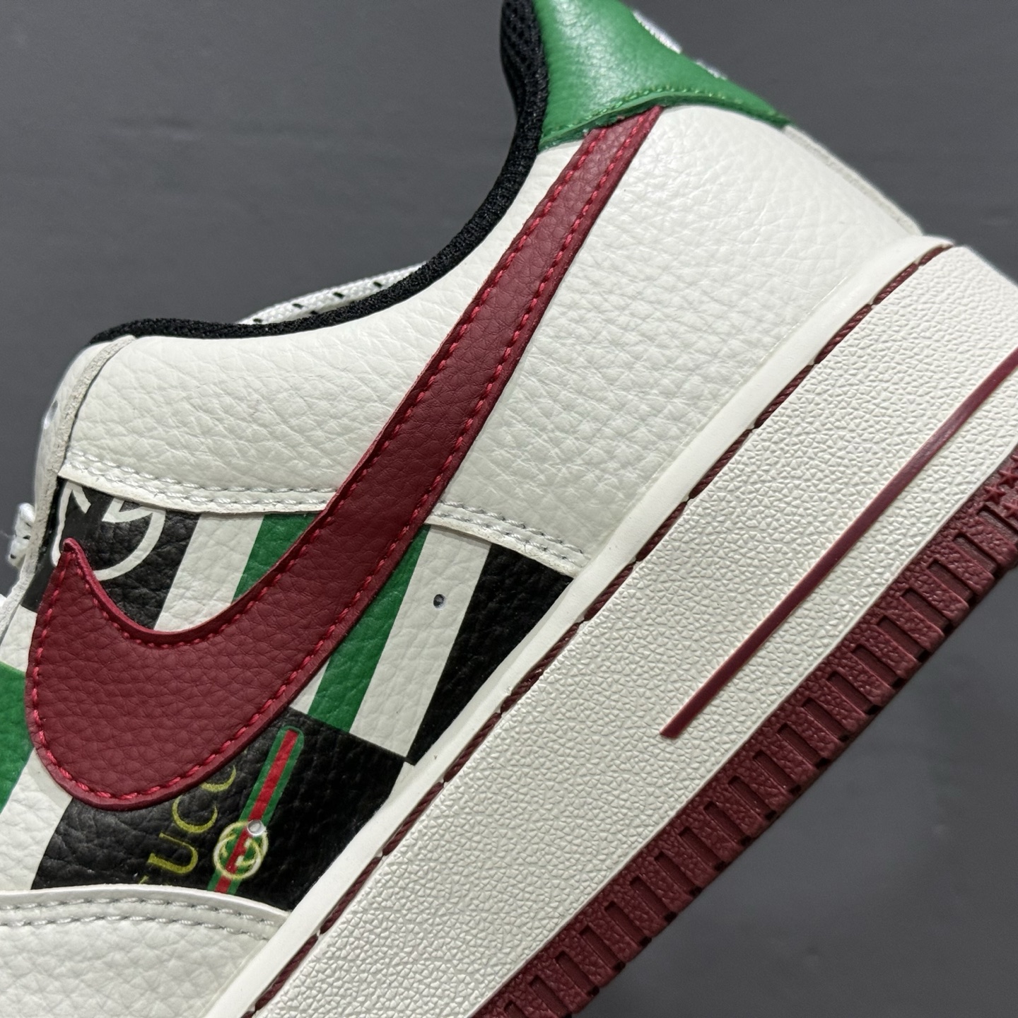 260 Nike Air Force 1 Low 07 x GUCCI 白绿小勾满天星 LW9279-012