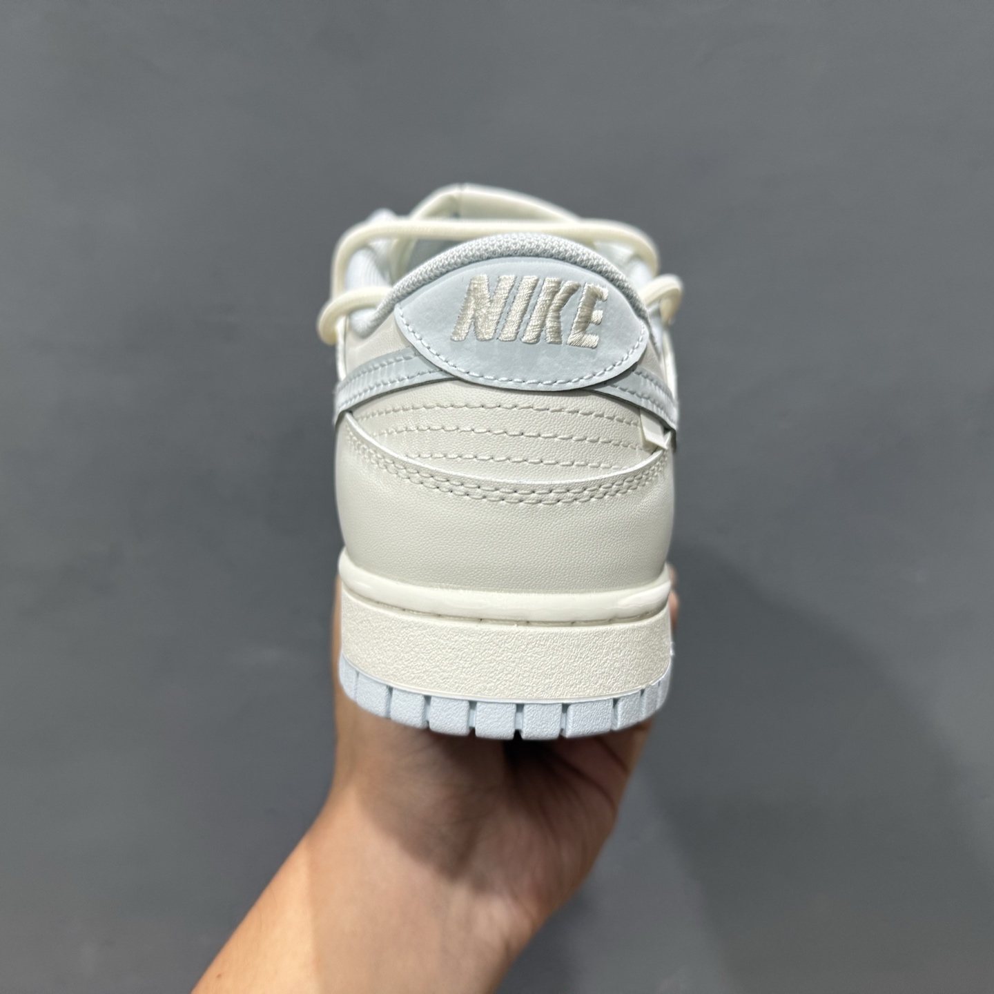 280 Nike Dunk Low 破晓初蓝 破晓蓝 当杏仁白裹住天光初绽的蓝 WB0508-047-Chinese UA Cheap High Quatity Brand Clothes Bags handbags Sneakers wholesale wholesaler seller from China Factory suppliers Fashion Clothing Shoes best Quality Beautiful Price 280 Nike Dunk Low 破晓初蓝 破晓蓝 当杏仁白裹住天光初绽的蓝 WB0508-047