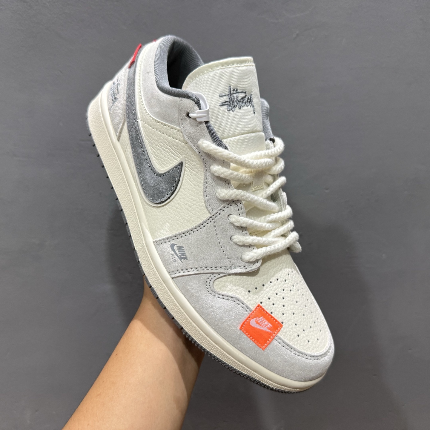 280 Stussy x Air Jordan 1 Low 红标米灰猪八 YX5066-305-Chinese UA Cheap High Quatity Brand Clothes Bags handbags Sneakers wholesale wholesaler seller from China Factory suppliers Fashion Clothing Shoes best Quality Beautiful Price 280 Stussy x Air Jordan 1 Low 红标米灰猪八 YX5066-305