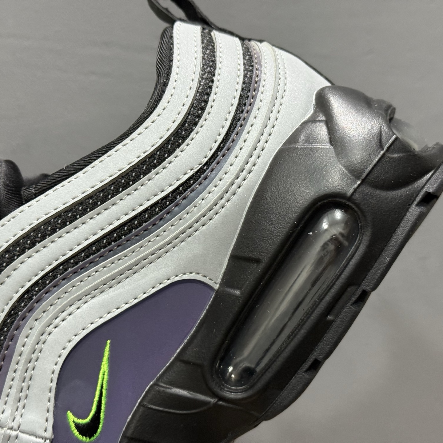 240 Division Street x Nike Air Max 9597 灰黑纯原版本复古休闲跑步鞋 IM2174-001