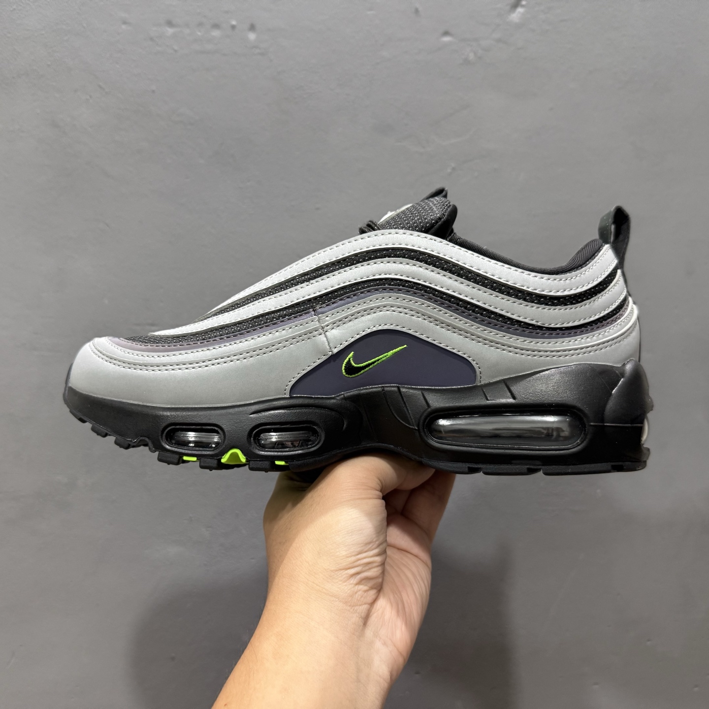 240 Division Street x Nike Air Max 9597 灰黑纯原版本复古休闲跑步鞋 IM2174-001
