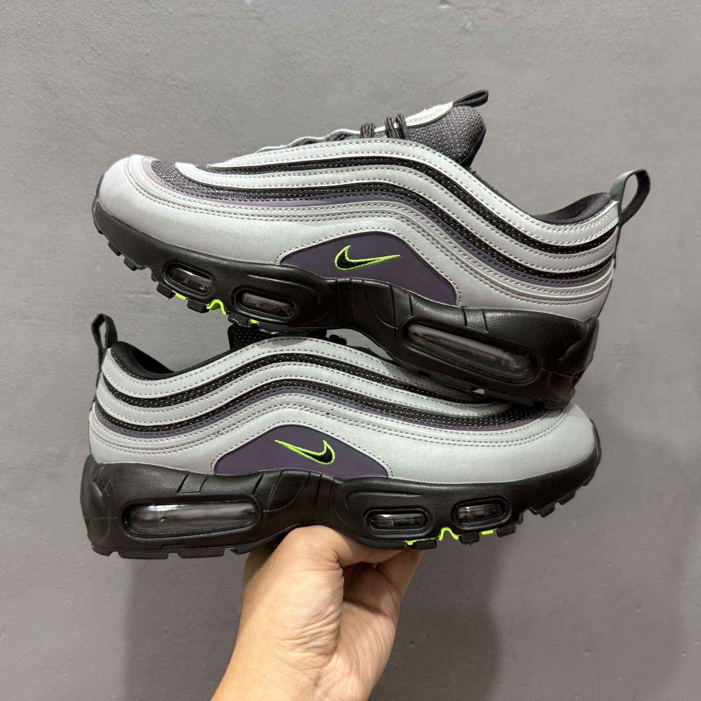 240 Division Street x Nike Air Max 9597 灰黑纯原版本复古休闲跑步鞋 IM2174-001