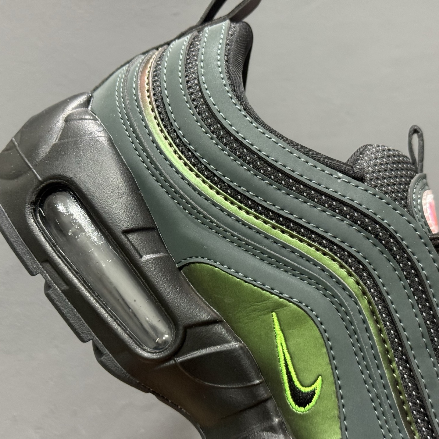 240 Nike Air Max 95/97 全掌气垫复古 子弹跑步鞋 111711-900-Chinese UA Cheap High Quatity Brand Clothes Bags handbags Sneakers wholesale wholesaler seller from China Factory suppliers Fashion Clothing Shoes best Quality Beautiful Price 240 Nike Air Max 95/97 全掌气垫复古 子弹跑步鞋 111711-900