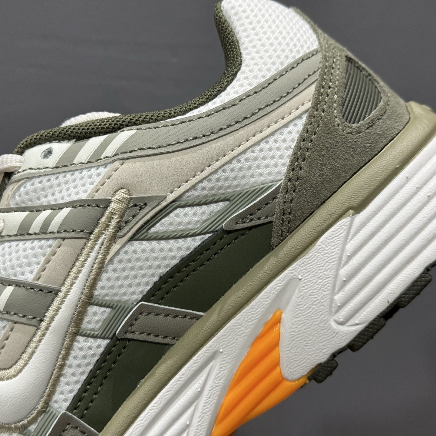 180 Nike Initiator Running 耐克INS 超火复古老爹跑鞋 IH0246-320-Chinese UA Cheap High Quatity Brand Clothes Bags handbags Sneakers wholesale wholesaler seller from China Factory suppliers Fashion Clothing Shoes best Quality Beautiful Price 180 Nike Initiator Running 耐克INS 超火复古老爹跑鞋 IH0246-320