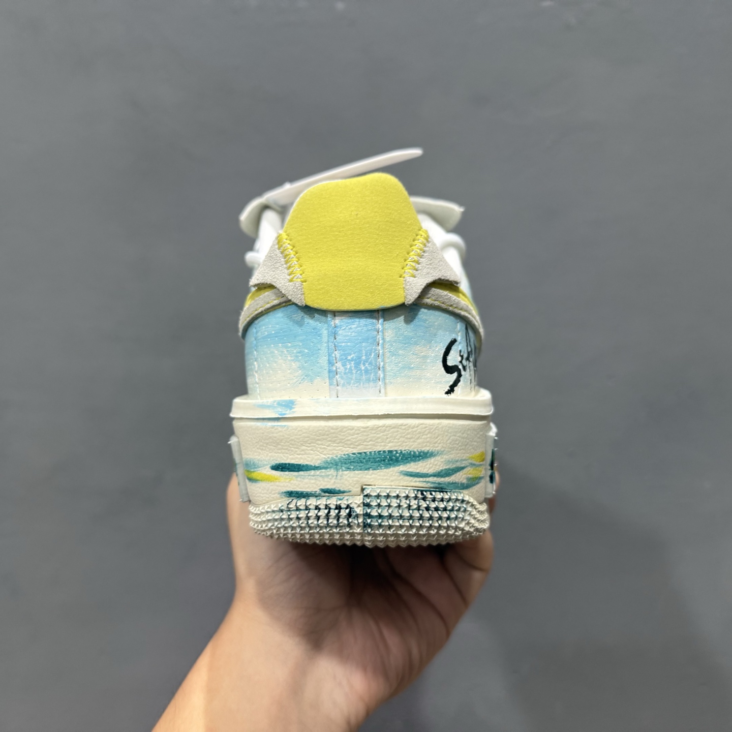 260 Nike Air Force 1'07 Low ”Y B Stars” 手绘涂鸦 黄蓝星星 空军一号低帮休闲板鞋 DV6984-011