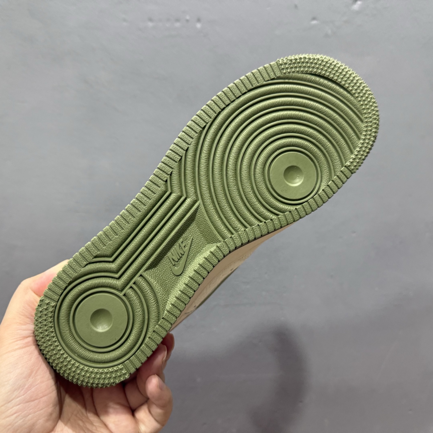 ¥260 Nike Air Force 1'07 Low LV联名 亚麻米绿勾 空军一号低帮休闲板鞋 XX3168-192-Chinese UA Cheap High Quatity Brand Clothes Bags handbags Sneakers wholesale wholesaler seller from China Factory suppliers Fashion Clothing Shoes best Quality Beautiful Price ¥260 Nike Air Force 1'07 Low LV联名 亚麻米绿勾 空军一号低帮休闲板鞋 XX3168-192