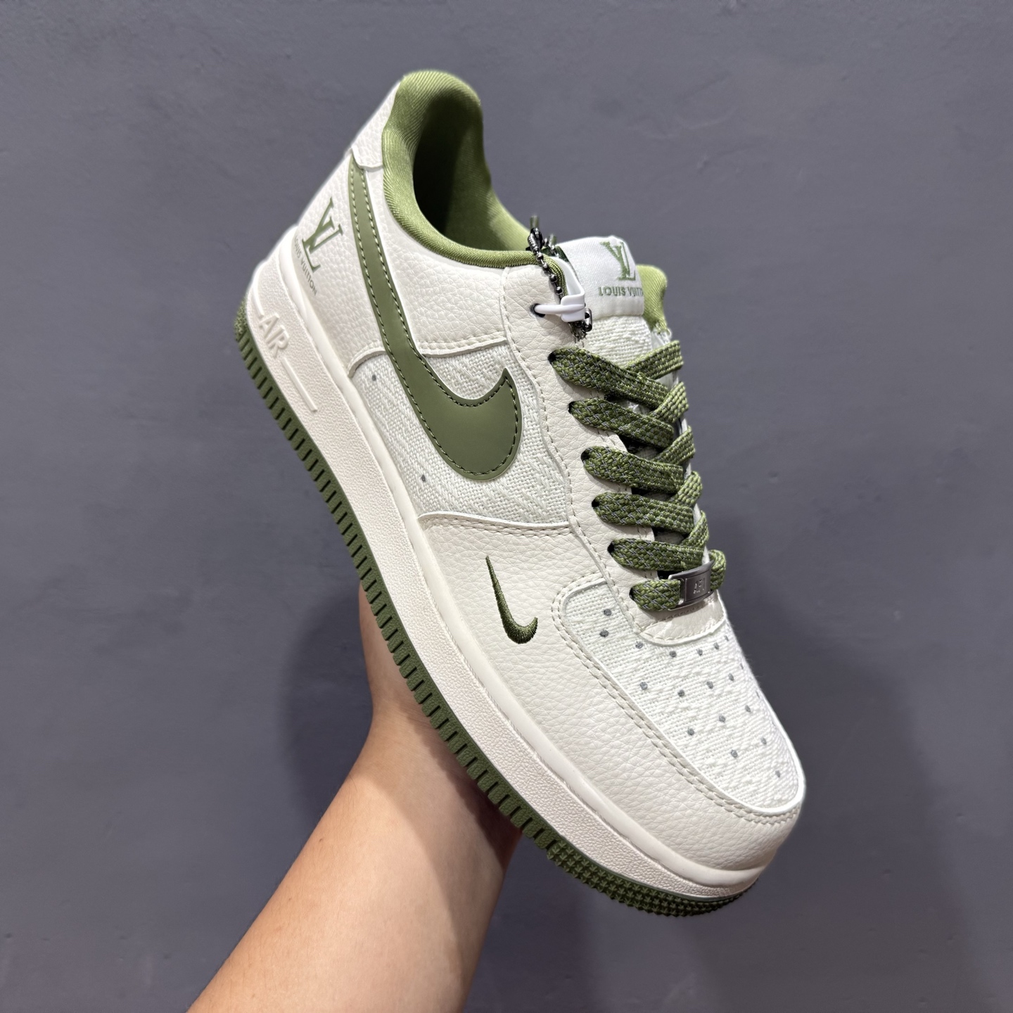 ¥260 Nike Air Force 1'07 Low LV联名 亚麻米绿勾 空军一号低帮休闲板鞋 XX3168-192-Chinese UA Cheap High Quatity Brand Clothes Bags handbags Sneakers wholesale wholesaler seller from China Factory suppliers Fashion Clothing Shoes best Quality Beautiful Price ¥260 Nike Air Force 1'07 Low LV联名 亚麻米绿勾 空军一号低帮休闲板鞋 XX3168-192