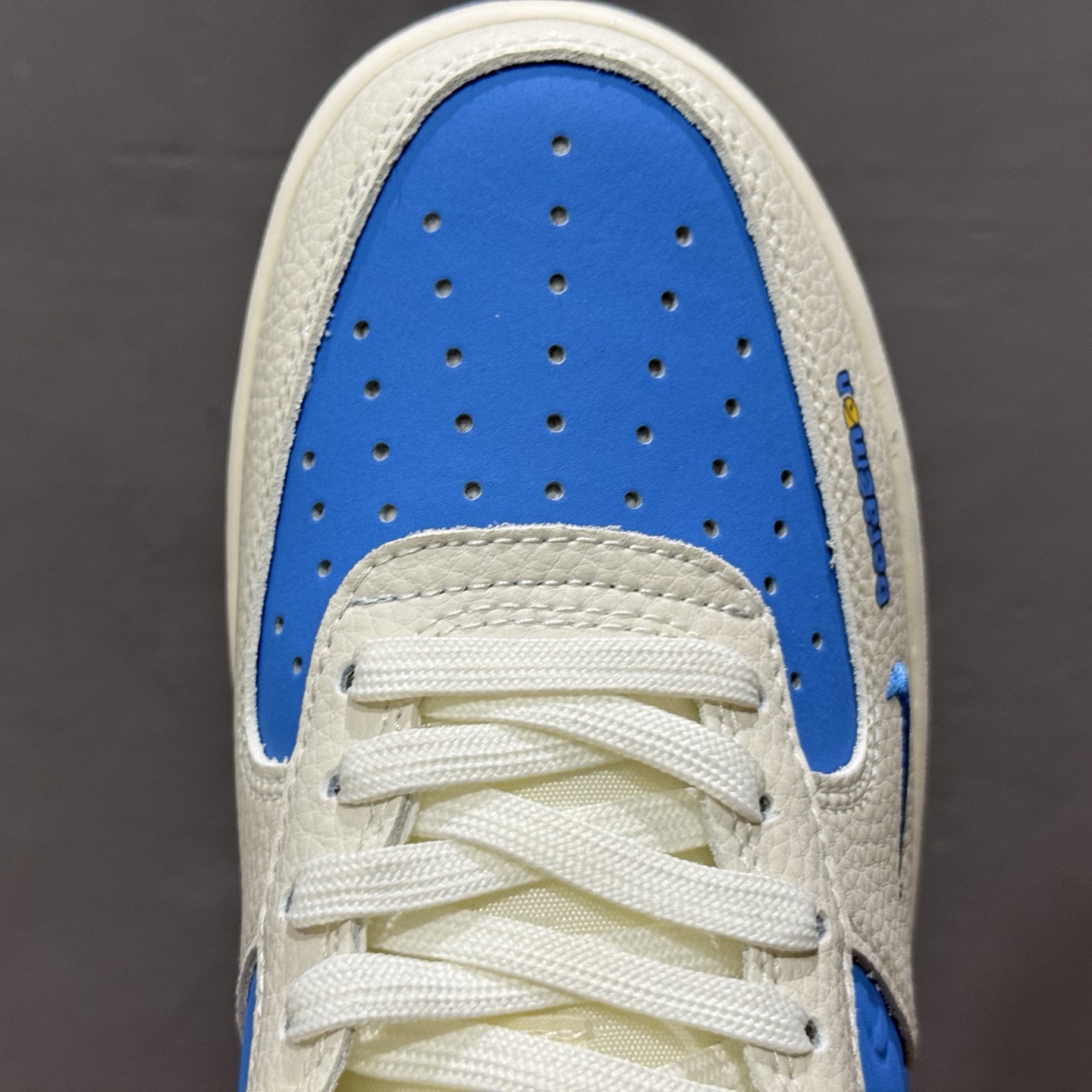 260 NIke Air Force 1 ‘07 Low “哆唻A梦”空军一号 低帮 运动鞋 KK1988-089