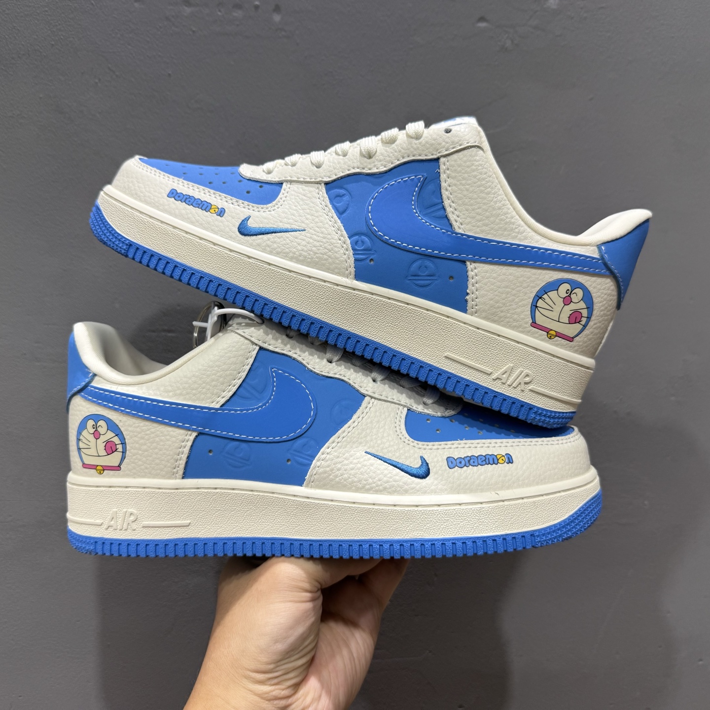 260 NIke Air Force 1 ‘07 Low “哆唻A梦”空军一号 低帮 运动鞋 KK1988-089