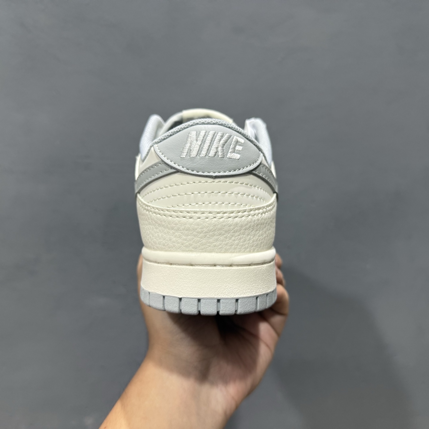 280 Nike Air Dunk LOW 1“LV联名-牛仔蓝灰勾 ”经典牛仔蓝搭配 满天星鞋带 JP1628-018-Chinese UA Cheap High Quatity Brand Clothes Bags handbags Sneakers wholesale wholesaler seller from China Factory suppliers Fashion Clothing Shoes best Quality Beautiful Price 280 Nike Air Dunk LOW 1“LV联名-牛仔蓝灰勾 ”经典牛仔蓝搭配 满天星鞋带 JP1628-018