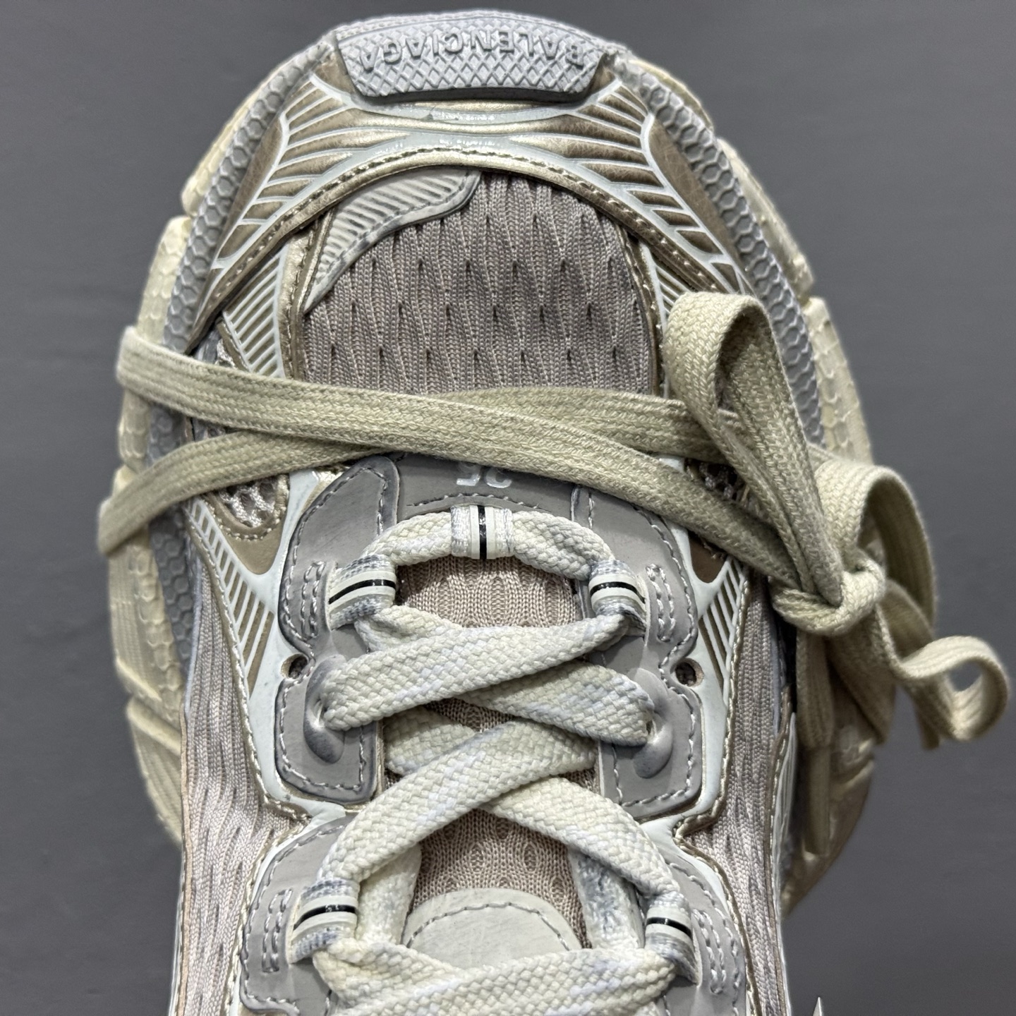 520 巴黎世家巴黎 7代Runner 3.0升级 低帮