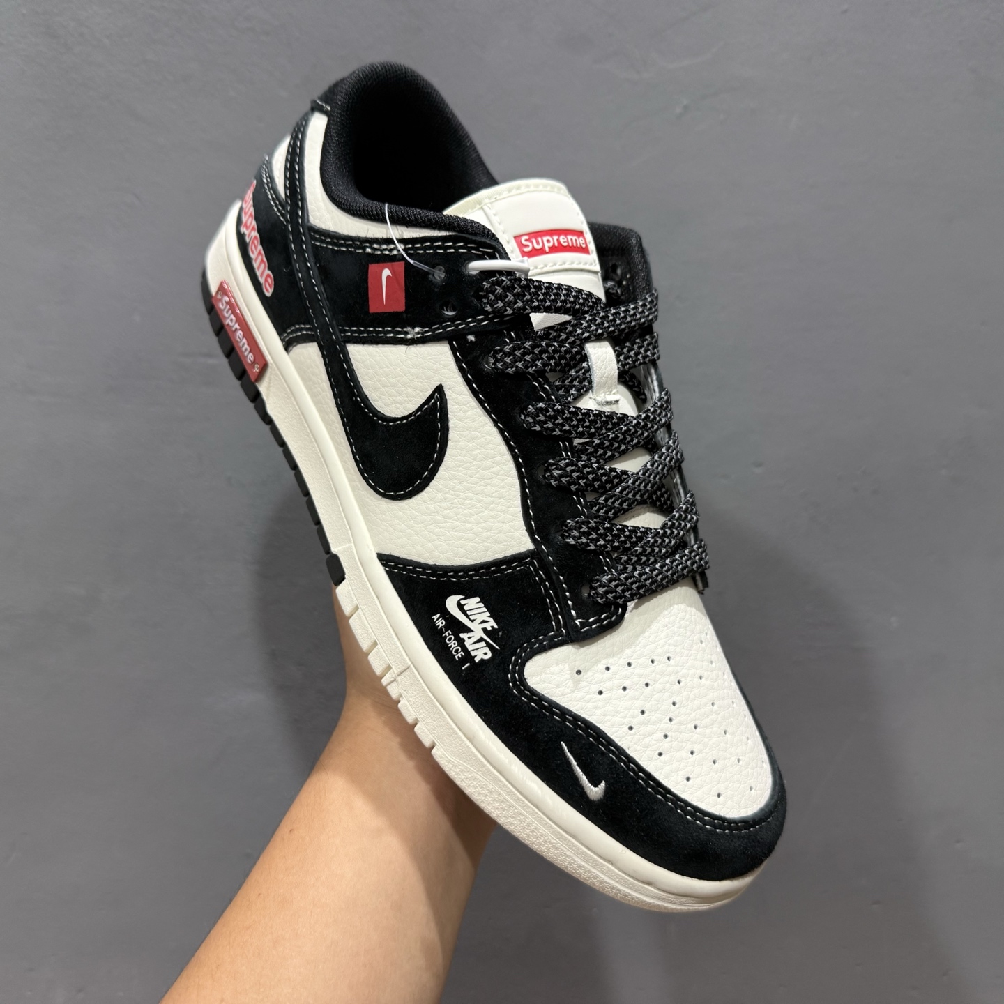 220 XC版Nike SB Dunk Low Supreme联名 MM1089-020