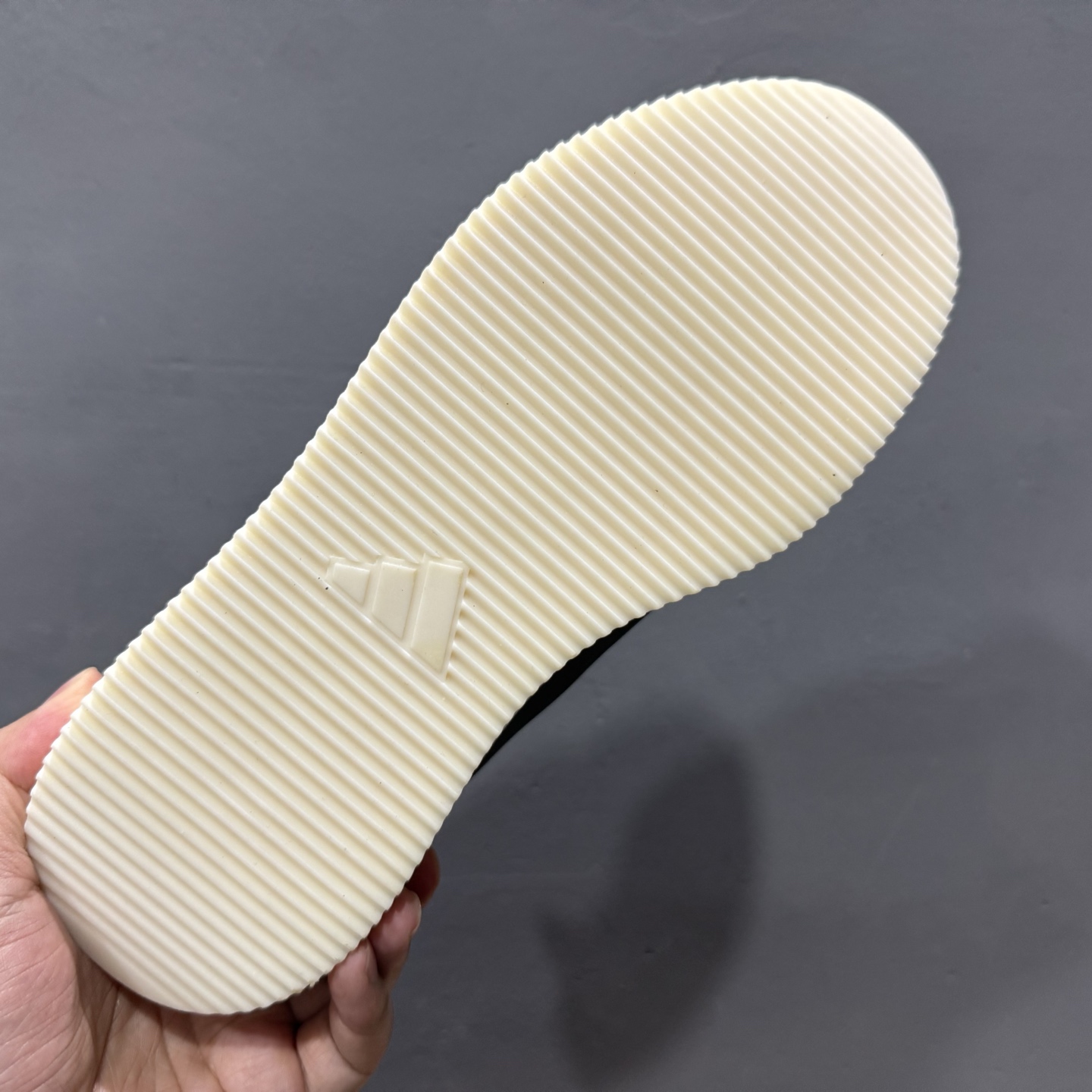 200 AD Labcourt 百搭休闲轻松舒适耐磨透气低帮板鞋 JQ2301