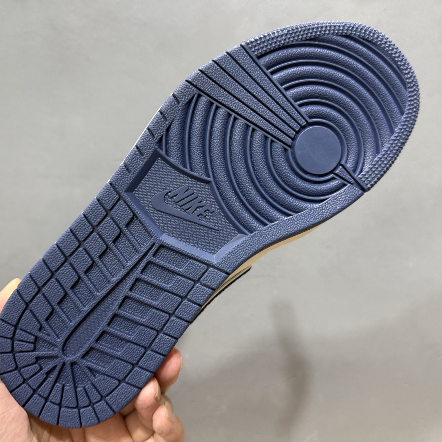 280 Air Jordan 1 Low AJ1 乔1LV 联名 蓝鳞勾 高端定制 低帮复古篮球鞋 XX3168-171