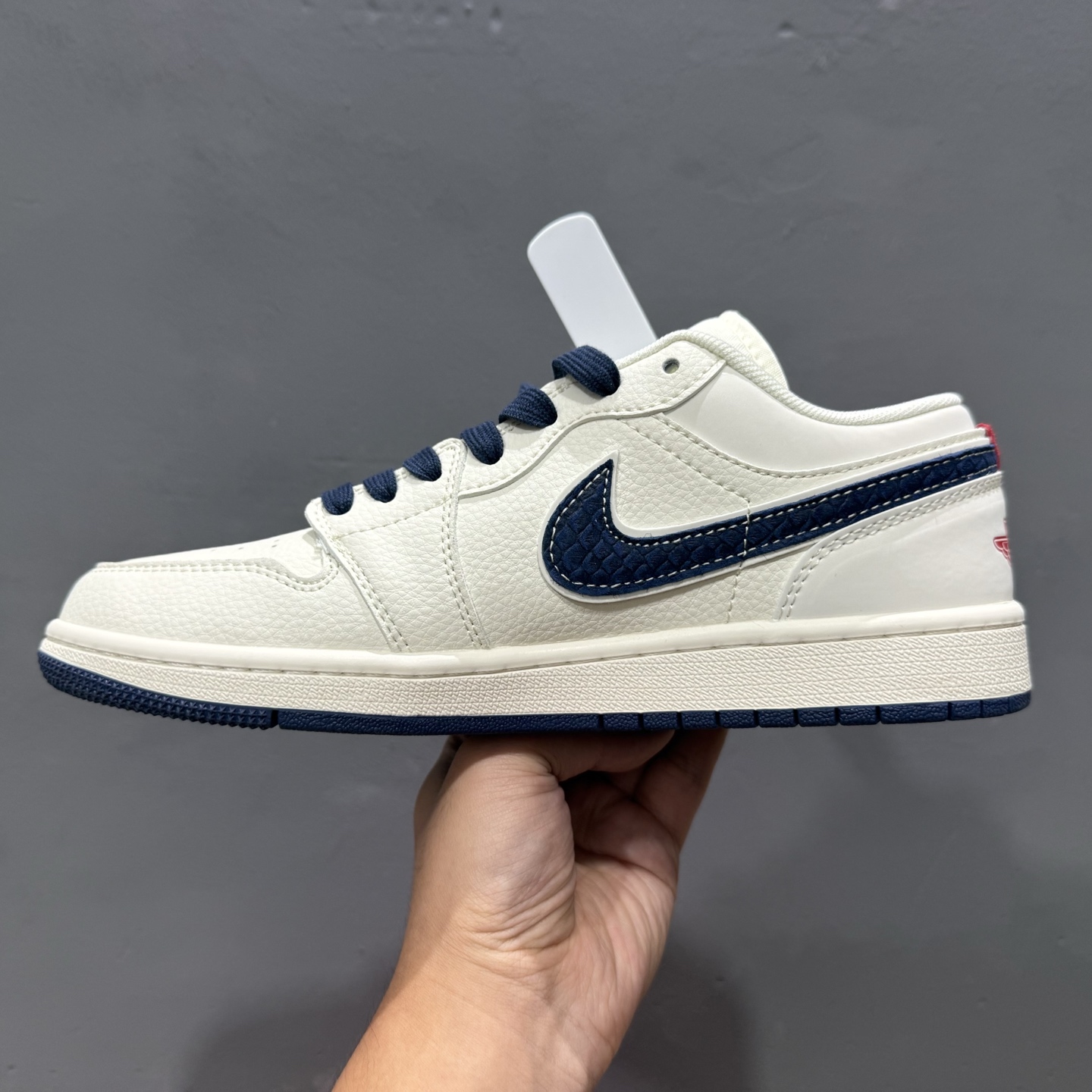 280 Air Jordan 1 Low AJ1 乔1LV 联名 蓝鳞勾 高端定制 低帮复古篮球鞋 XX3168-171