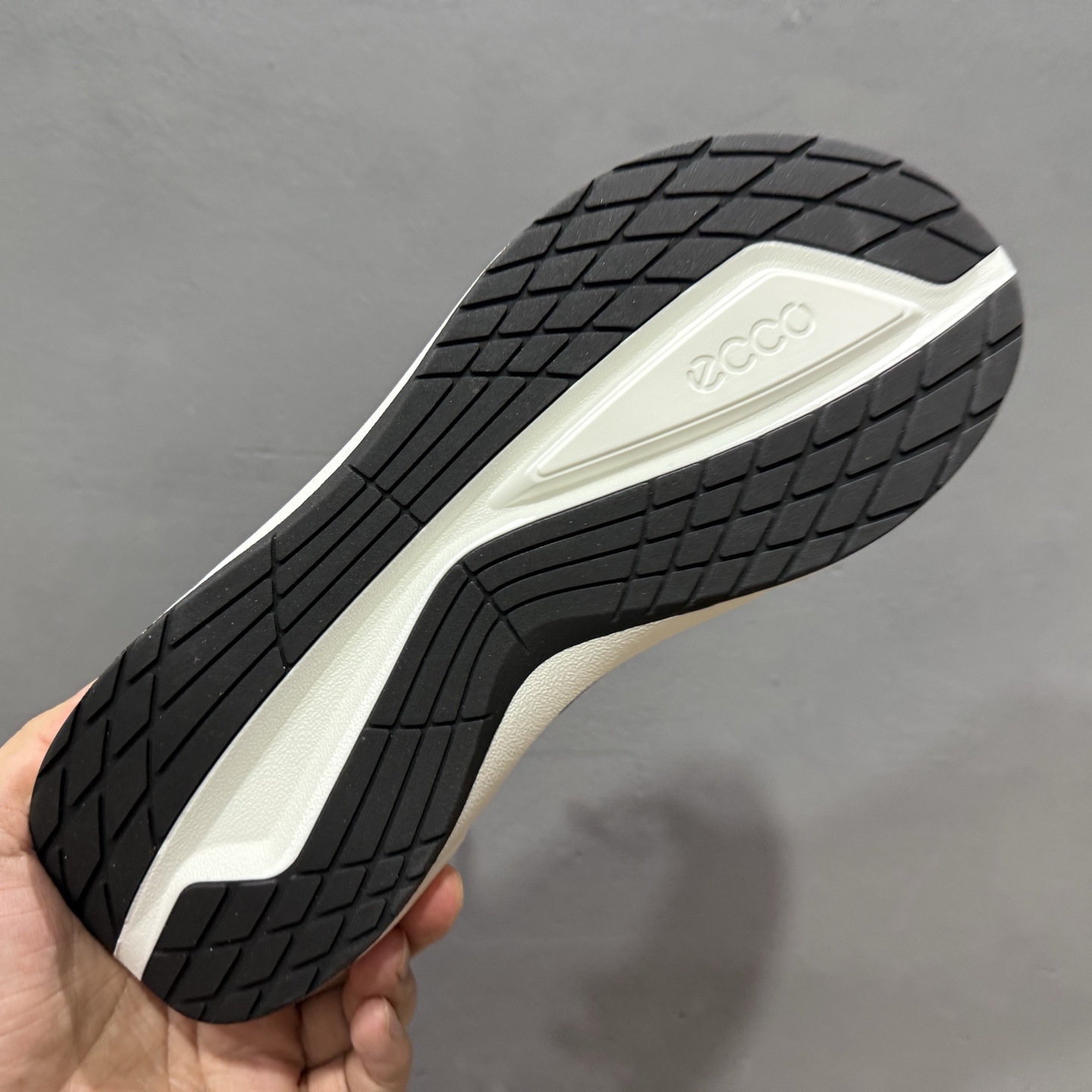 280 ECCO爱步运动男鞋 25年新款百搭跑步健身鞋-Chinese UA Cheap High Quatity Brand Clothes Bags handbags Sneakers wholesale wholesaler seller from China Factory suppliers Fashion Clothing Shoes best Quality Beautiful Price 280 ECCO爱步运动男鞋 25年新款百搭跑步健身鞋