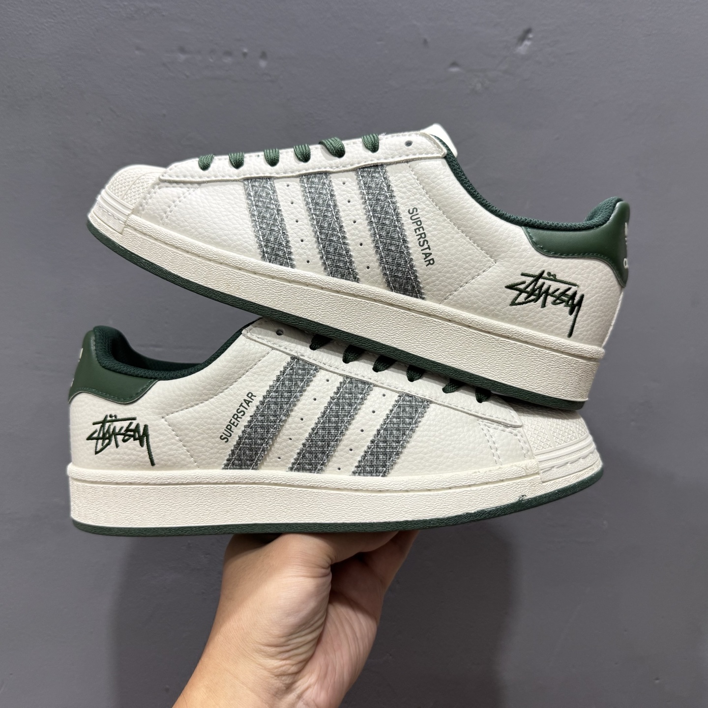 240 ＃纯原 CLOT x AD Originals Superstar 贝壳头斯图西联名限定 贴合柔软皮料白绿配色 AD8017