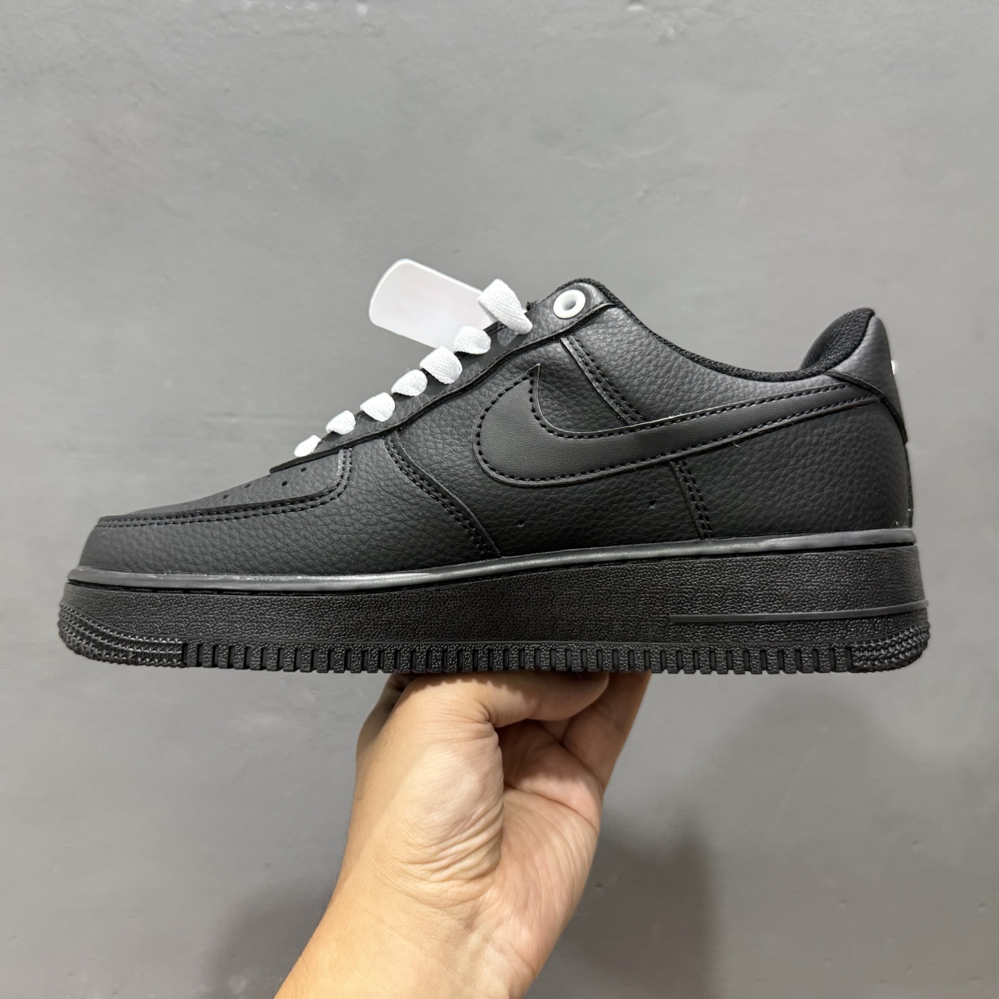 220 Nike Air Force 1 ‘07 Low 联名款 空军一号低帮休闲板鞋 CW2288-111