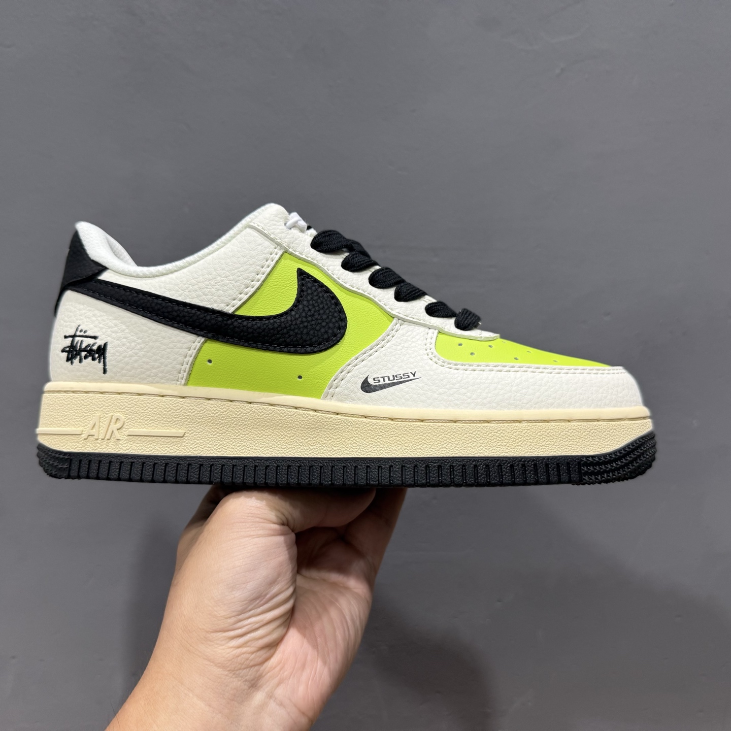 260 独家实拍Nike Air Force 1‘07 Low 斯图西联名 双拼米蓝 空军一号低帮休闲板鞋 QW5836-009