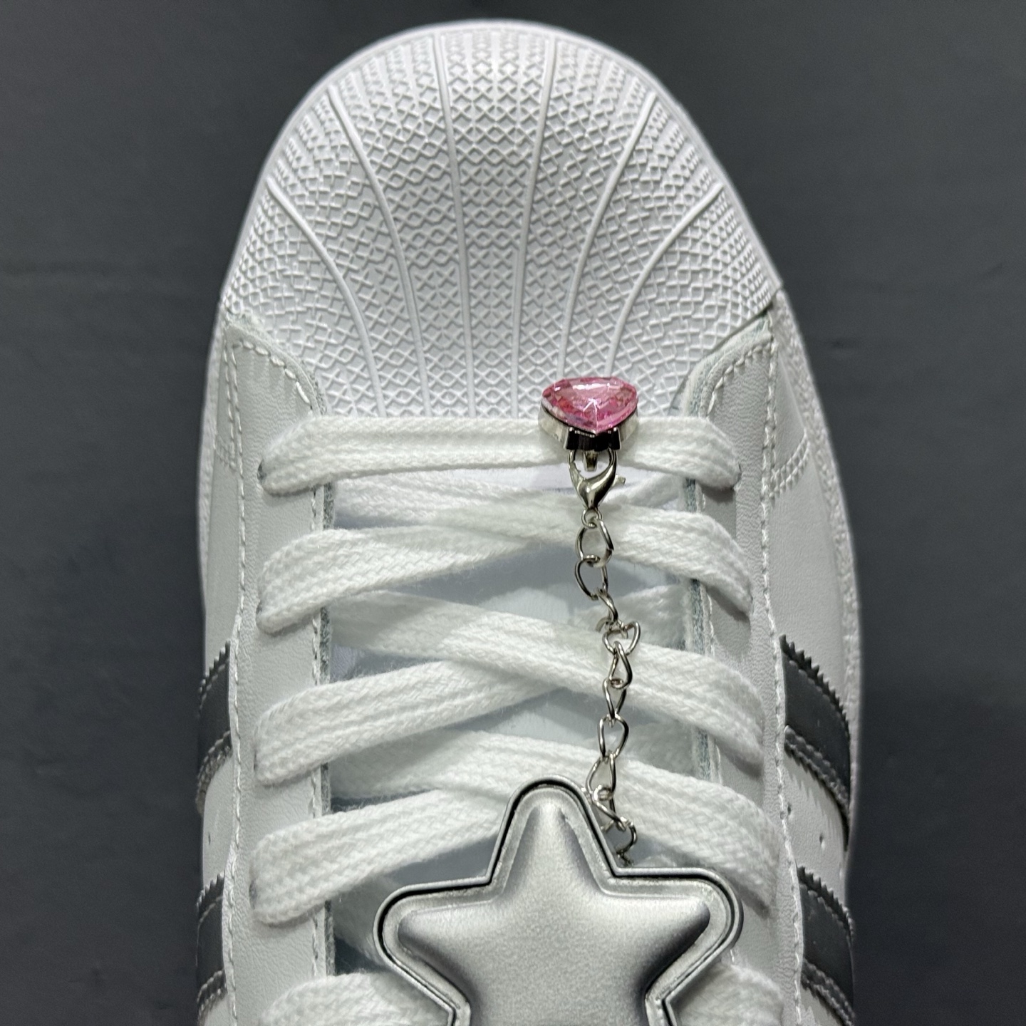 140 Adidas Originals Superstar 全新配色 贝壳头休闲板鞋 JQ8777-Chinese UA Cheap High Quatity Brand Clothes Bags handbags Sneakers wholesale wholesaler seller from China Factory suppliers Fashion Clothing Shoes best Quality Beautiful Price 140 Adidas Originals Superstar 全新配色 贝壳头休闲板鞋 JQ8777