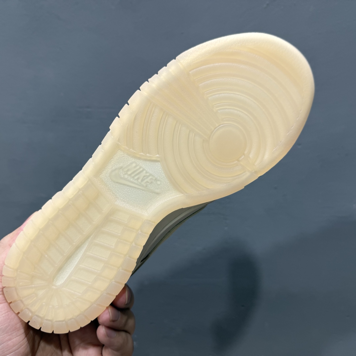 180 Nike Dunk Low 柔粉 FB7910-601