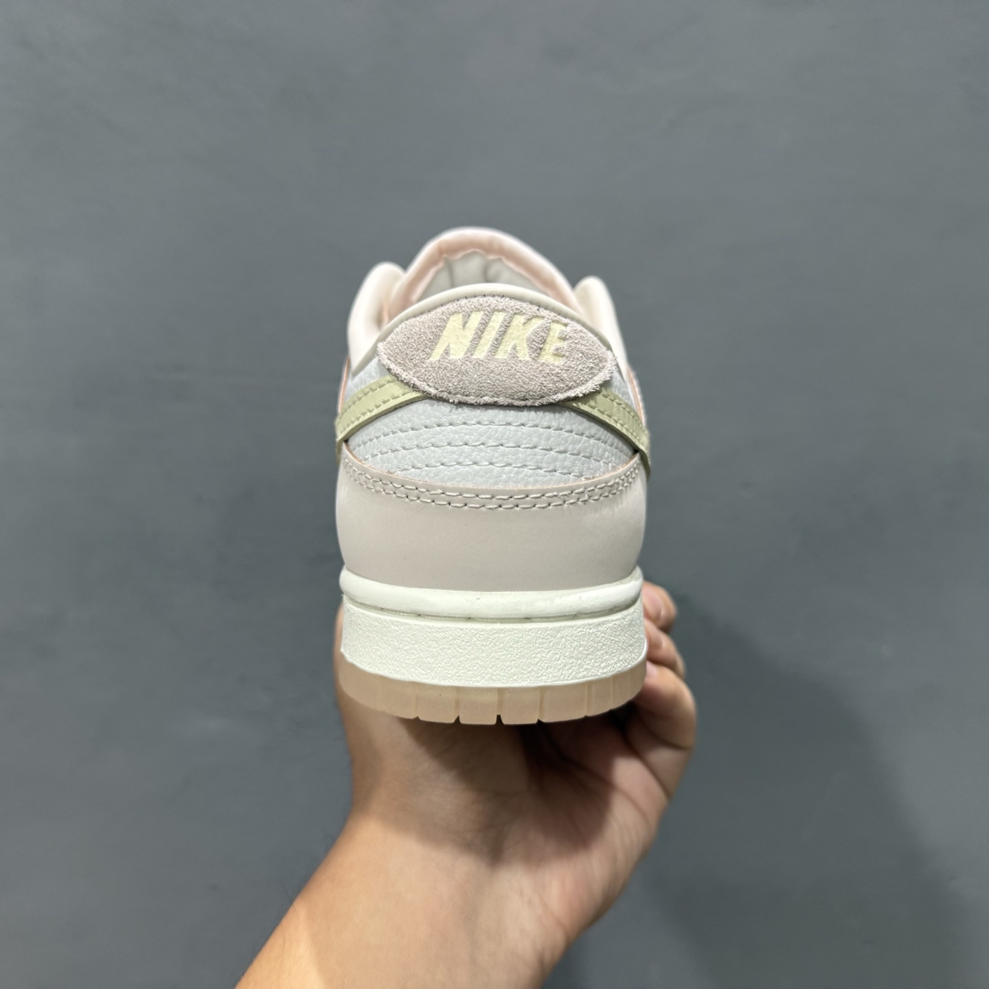180 Nike Dunk Low 柔粉 FB7910-601