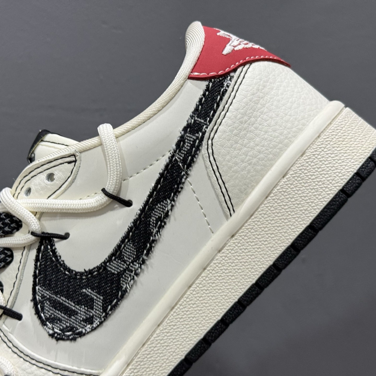 300 Louis Vuitton x Air Jordan 1 Low 红尾抽绳 DM6868-108-Chinese UA Cheap High Quatity Brand Clothes Bags handbags Sneakers wholesale wholesaler seller from China Factory suppliers Fashion Clothing Shoes best Quality Beautiful Price 300 Louis Vuitton x Air Jordan 1 Low 红尾抽绳 DM6868-108