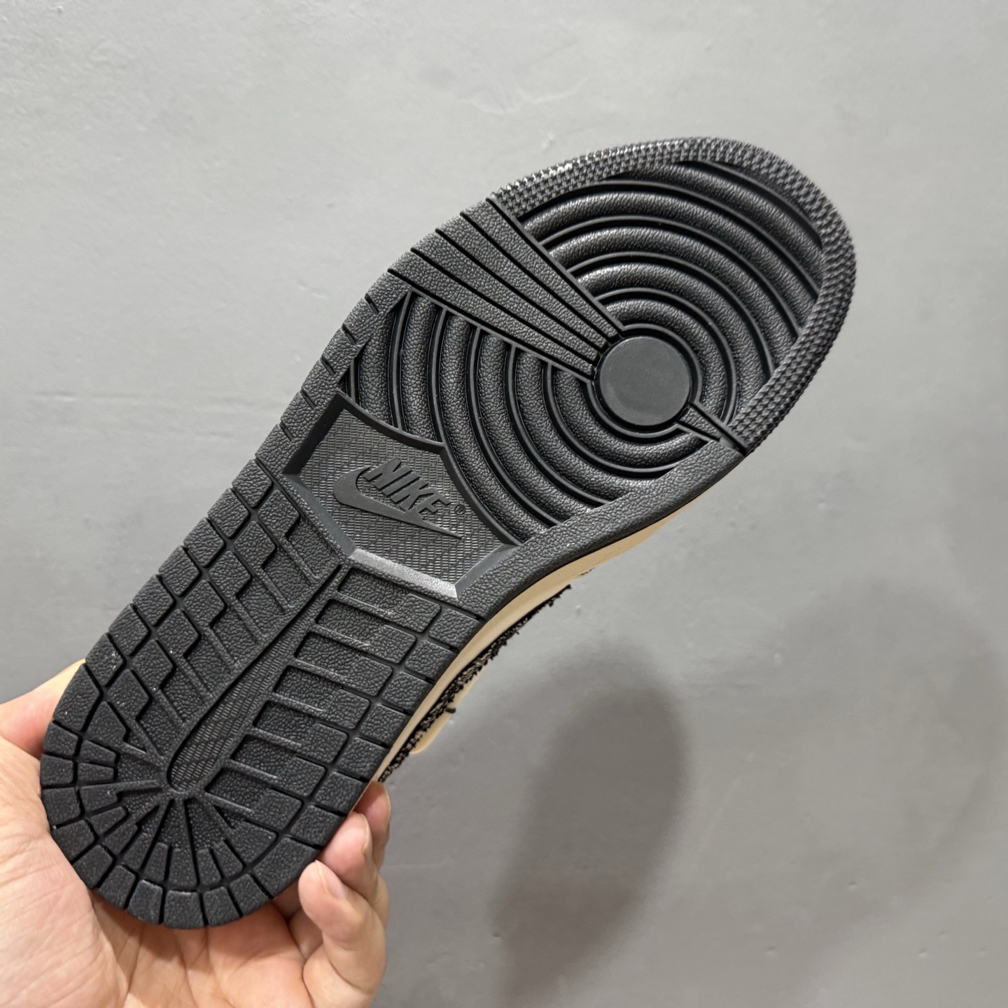 300 Louis Vuitton x Air Jordan 1 Low 红尾抽绳 DM6868-108-Chinese UA Cheap High Quatity Brand Clothes Bags handbags Sneakers wholesale wholesaler seller from China Factory suppliers Fashion Clothing Shoes best Quality Beautiful Price 300 Louis Vuitton x Air Jordan 1 Low 红尾抽绳 DM6868-108