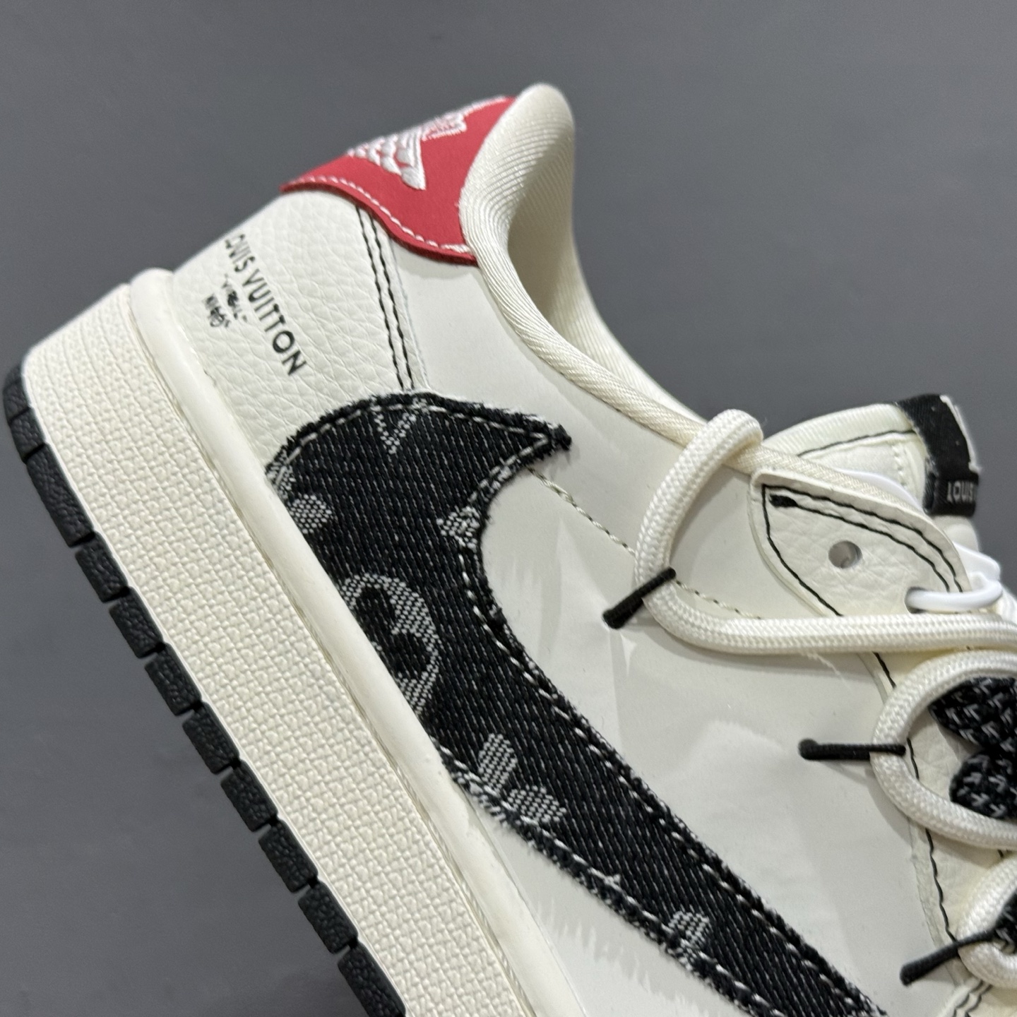 300 Louis Vuitton x Air Jordan 1 Low 红尾抽绳 DM6868-108-Chinese UA Cheap High Quatity Brand Clothes Bags handbags Sneakers wholesale wholesaler seller from China Factory suppliers Fashion Clothing Shoes best Quality Beautiful Price 300 Louis Vuitton x Air Jordan 1 Low 红尾抽绳 DM6868-108