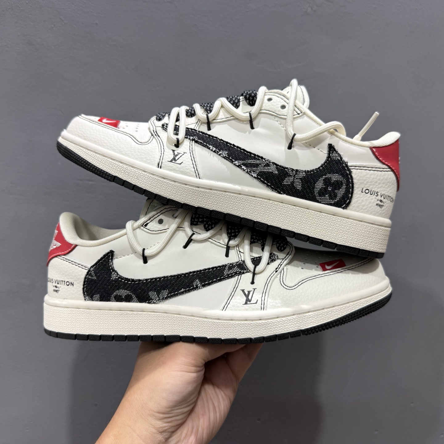 300 Louis Vuitton x Air Jordan 1 Low 红尾抽绳 DM6868-108-Chinese UA Cheap High Quatity Brand Clothes Bags handbags Sneakers wholesale wholesaler seller from China Factory suppliers Fashion Clothing Shoes best Quality Beautiful Price 300 Louis Vuitton x Air Jordan 1 Low 红尾抽绳 DM6868-108