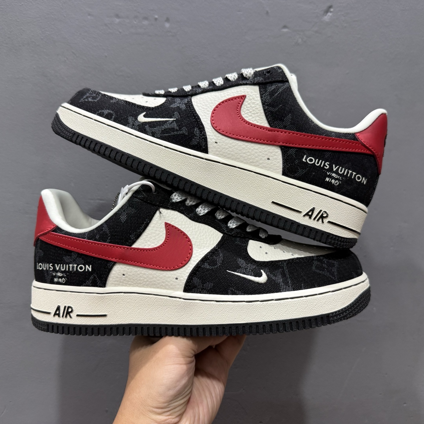 260 SC版Nike Air Force 1'07 Low LV联名 白红黑牛仔 空军一号低帮休闲板鞋 ZD1988-002-Chinese UA Cheap High Quatity Brand Clothes Bags handbags Sneakers wholesale wholesaler seller from China Factory suppliers Fashion Clothing Shoes best Quality Beautiful Price 260 SC版Nike Air Force 1'07 Low LV联名 白红黑牛仔 空军一号低帮休闲板鞋 ZD1988-002