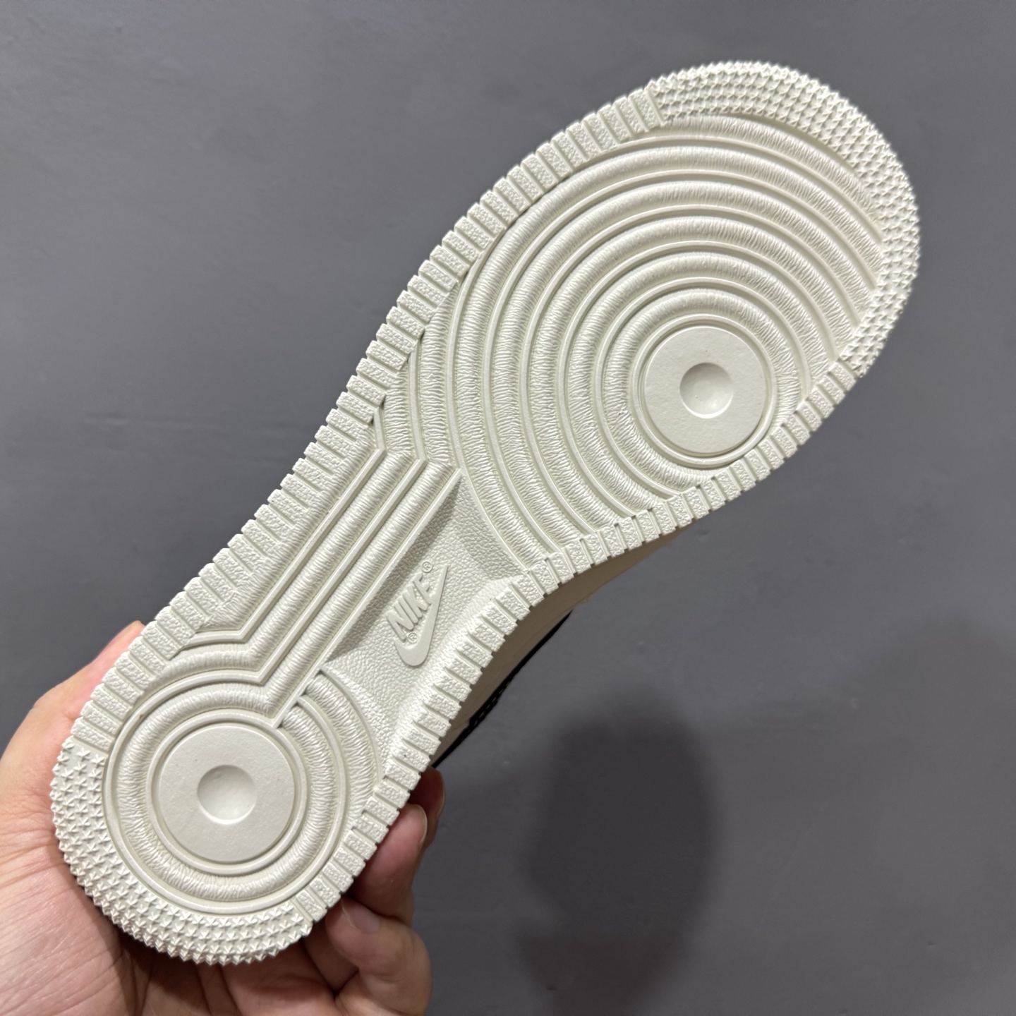 260 Nike Air Force 1'07 發 联名 米白黑 CS5288-025-Chinese UA Cheap High Quatity Brand Clothes Bags handbags Sneakers wholesale wholesaler seller from China Factory suppliers Fashion Clothing Shoes best Quality Beautiful Price 260 Nike Air Force 1'07 發 联名 米白黑 CS5288-025