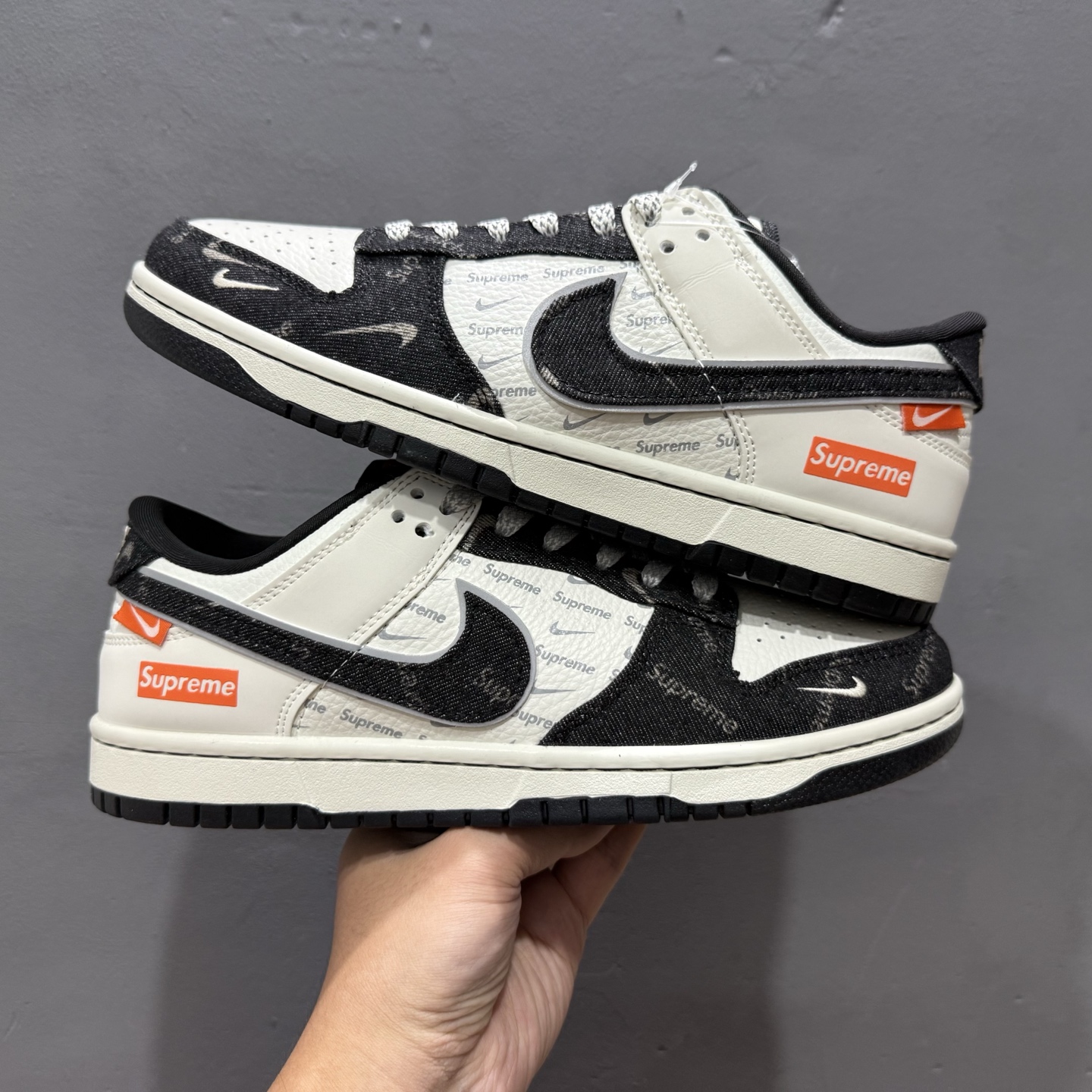 280 SC版Nike SB Dunk Low Sup联名 黑牛仔 低帮休闲板鞋 SC9207-414-Chinese UA Cheap High Quatity Brand Clothes Bags handbags Sneakers wholesale wholesaler seller from China Factory suppliers Fashion Clothing Shoes best Quality Beautiful Price 280 SC版Nike SB Dunk Low Sup联名 黑牛仔 低帮休闲板鞋 SC9207-414