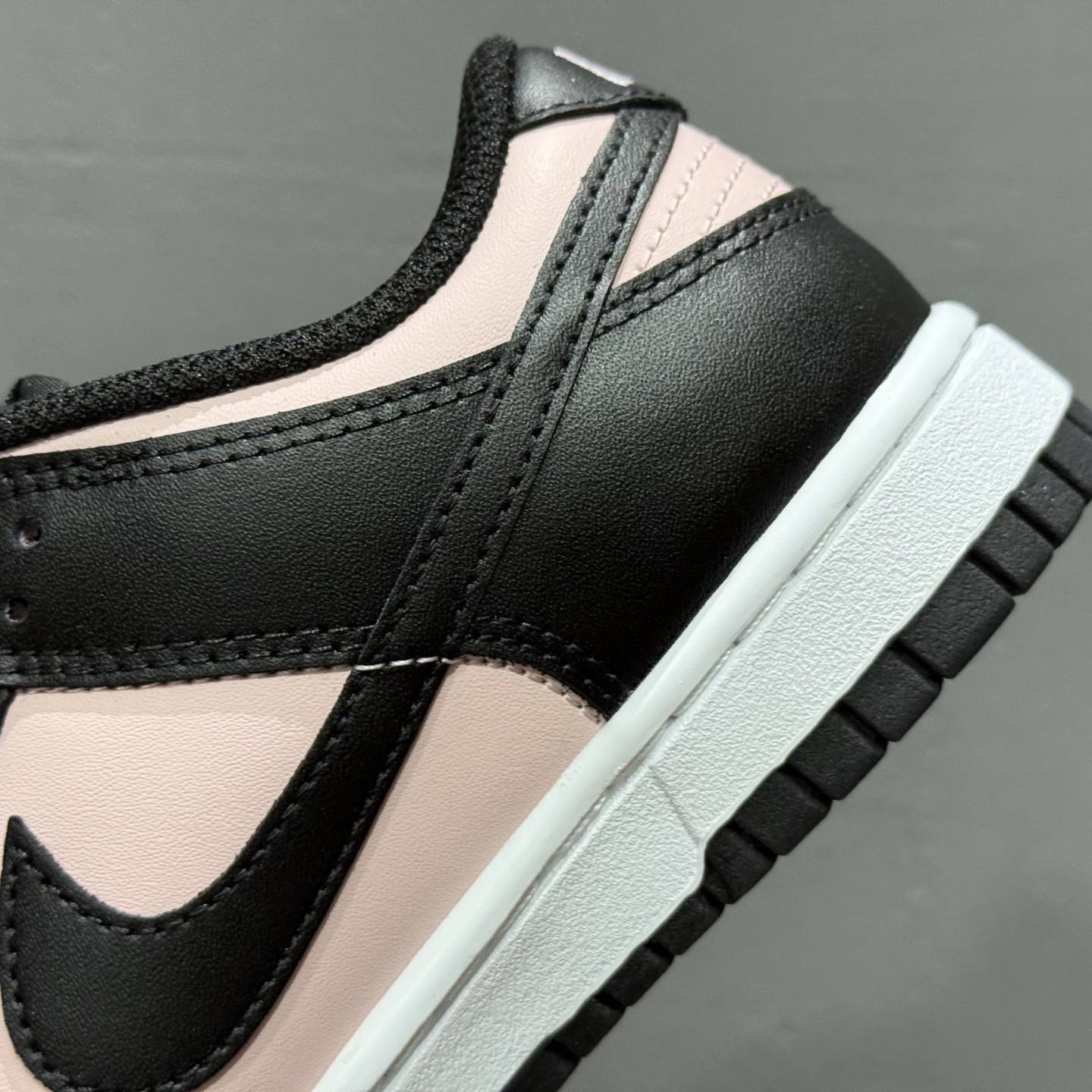 240 Nike Dunk Low 芝樱 粉若初绽芝樱 CW1590-100-Chinese UA Cheap High Quatity Brand Clothes Bags handbags Sneakers wholesale wholesaler seller from China Factory suppliers Fashion Clothing Shoes best Quality Beautiful Price 240 Nike Dunk Low 芝樱 粉若初绽芝樱 CW1590-100