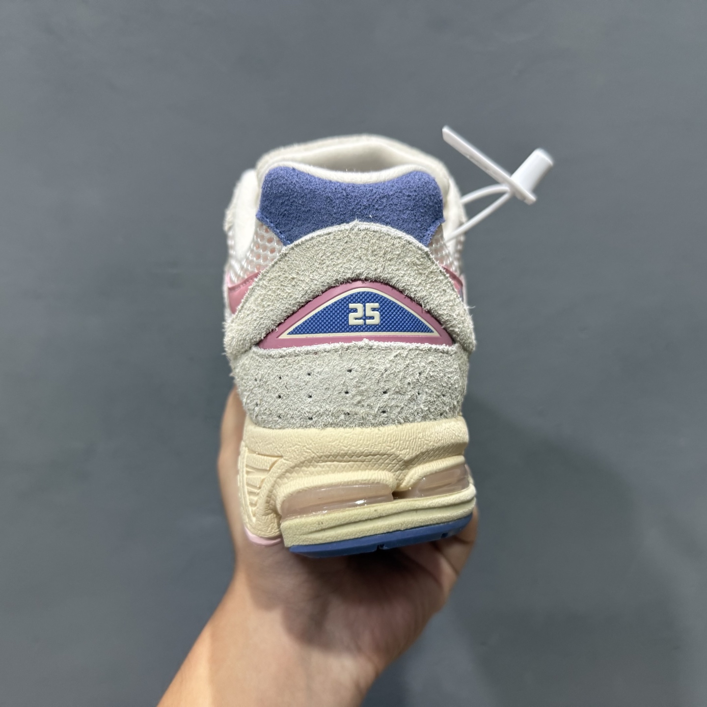 ￥230 New Balance 2002系列 复古休闲跑步鞋 M2002RHE