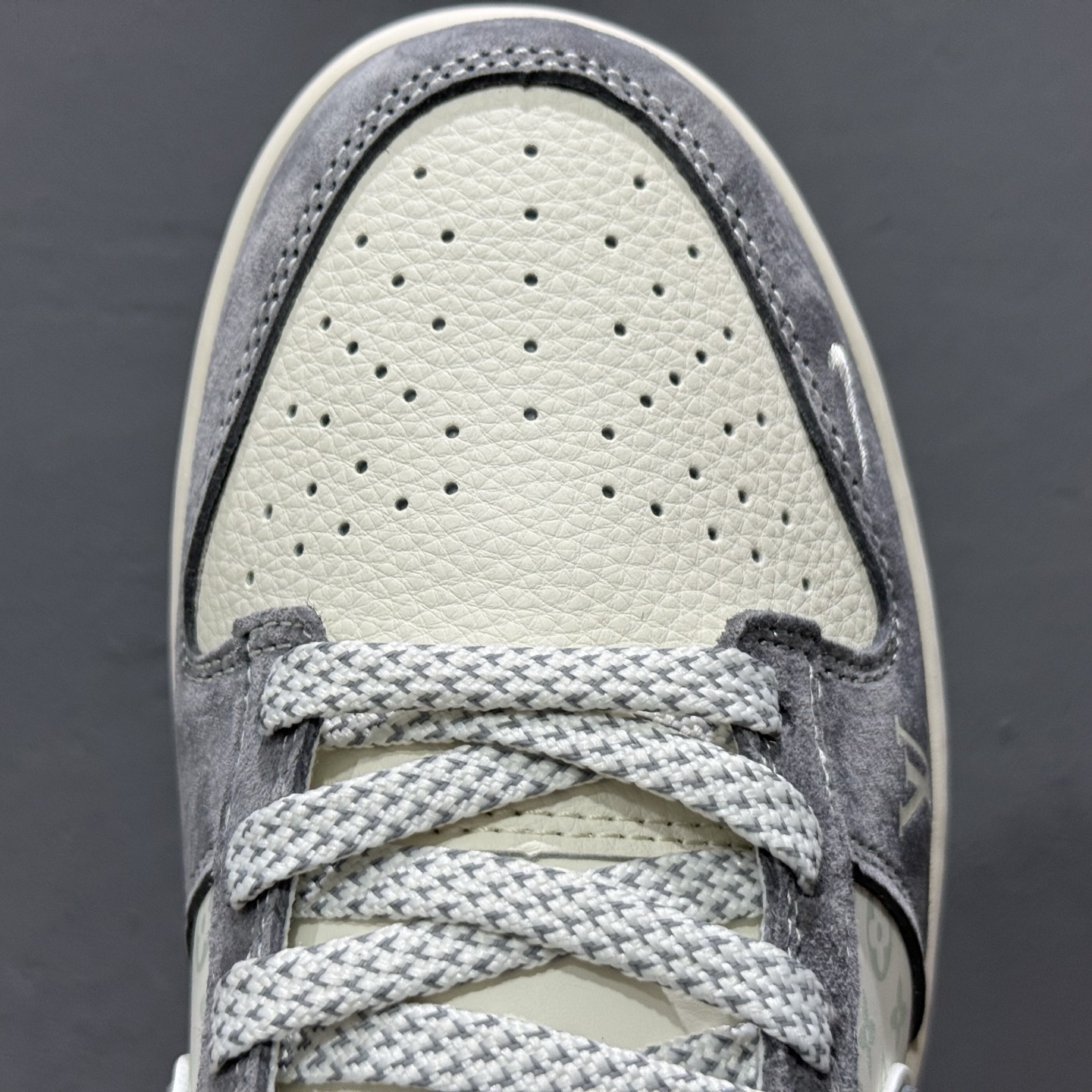 280 Nike SB Dunk Low LV联名 三勾夜 光灰底满天星 周年高端定制 低帮休闲板鞋 YX5066-361