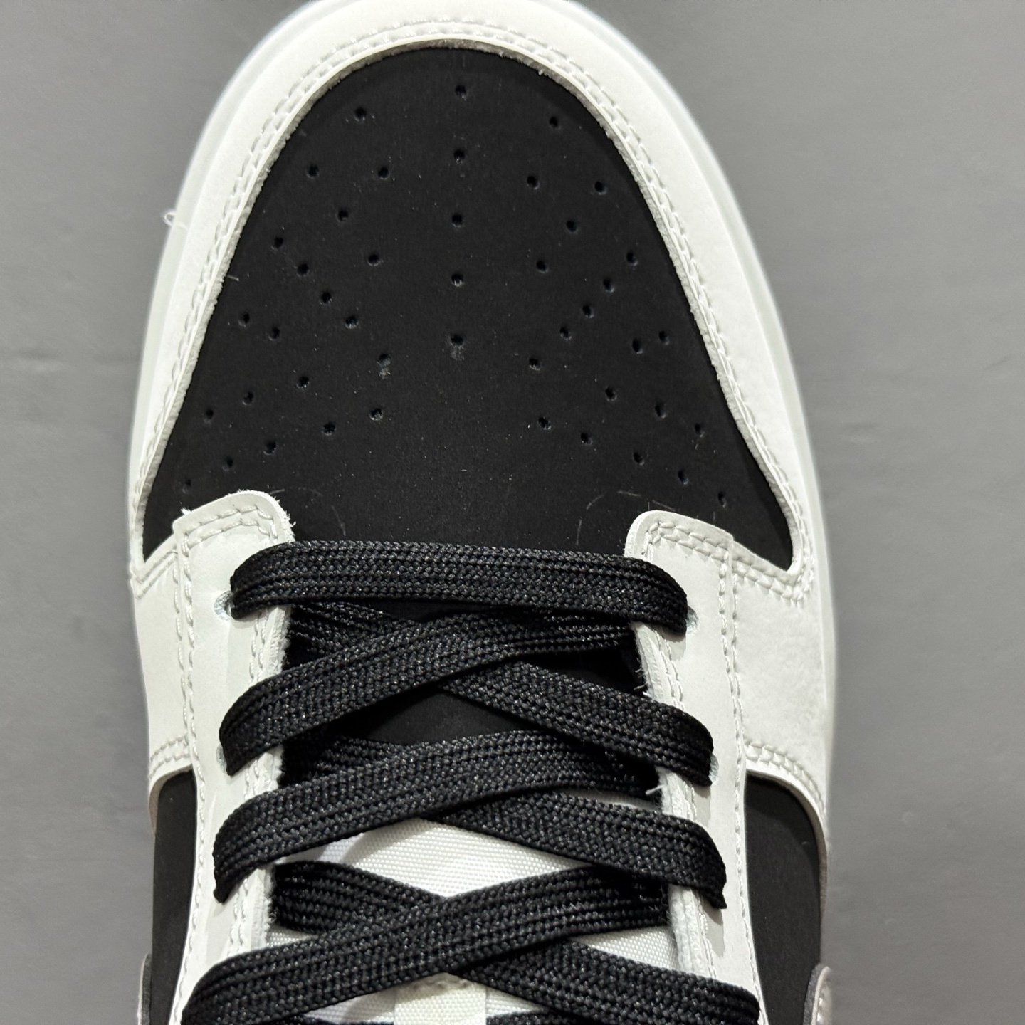 260 Nike SB Dunk Low 拓荒骑士 周年高端定制 低帮休闲板鞋 WB0414-002