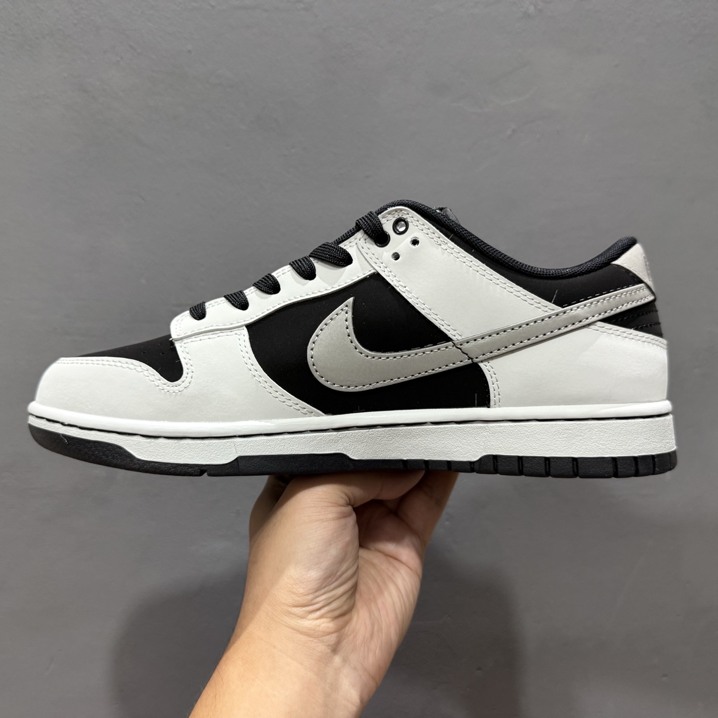 260 Nike SB Dunk Low 拓荒骑士 周年高端定制 低帮休闲板鞋 WB0414-002