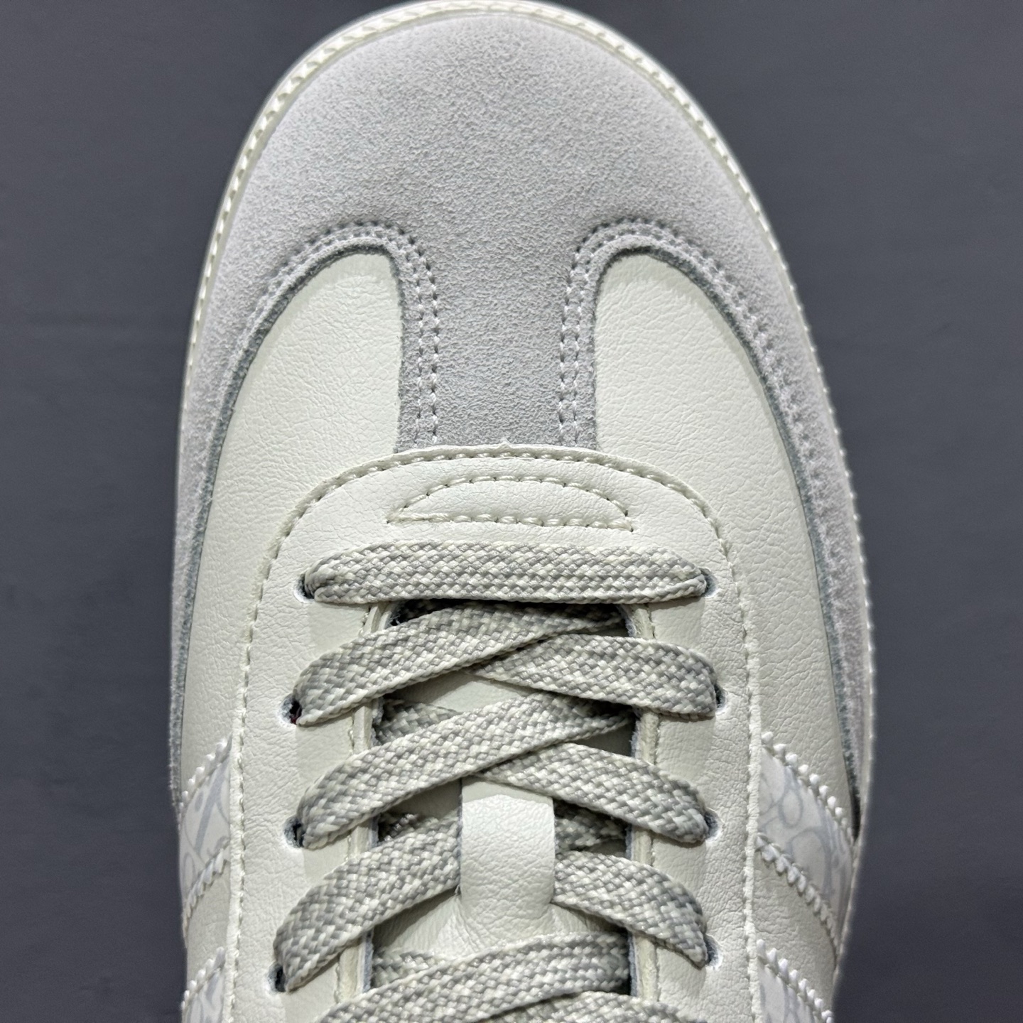 220 Adidas SAMBA OG 德训鞋 高端定制桑巴系列 舒适百搭 低帮休闲板鞋 GJ75808-Chinese UA Cheap High Quatity Brand Clothes Bags handbags Sneakers wholesale wholesaler seller from China Factory suppliers Fashion Clothing Shoes best Quality Beautiful Price 220 Adidas SAMBA OG 德训鞋 高端定制桑巴系列 舒适百搭 低帮休闲板鞋 GJ75808