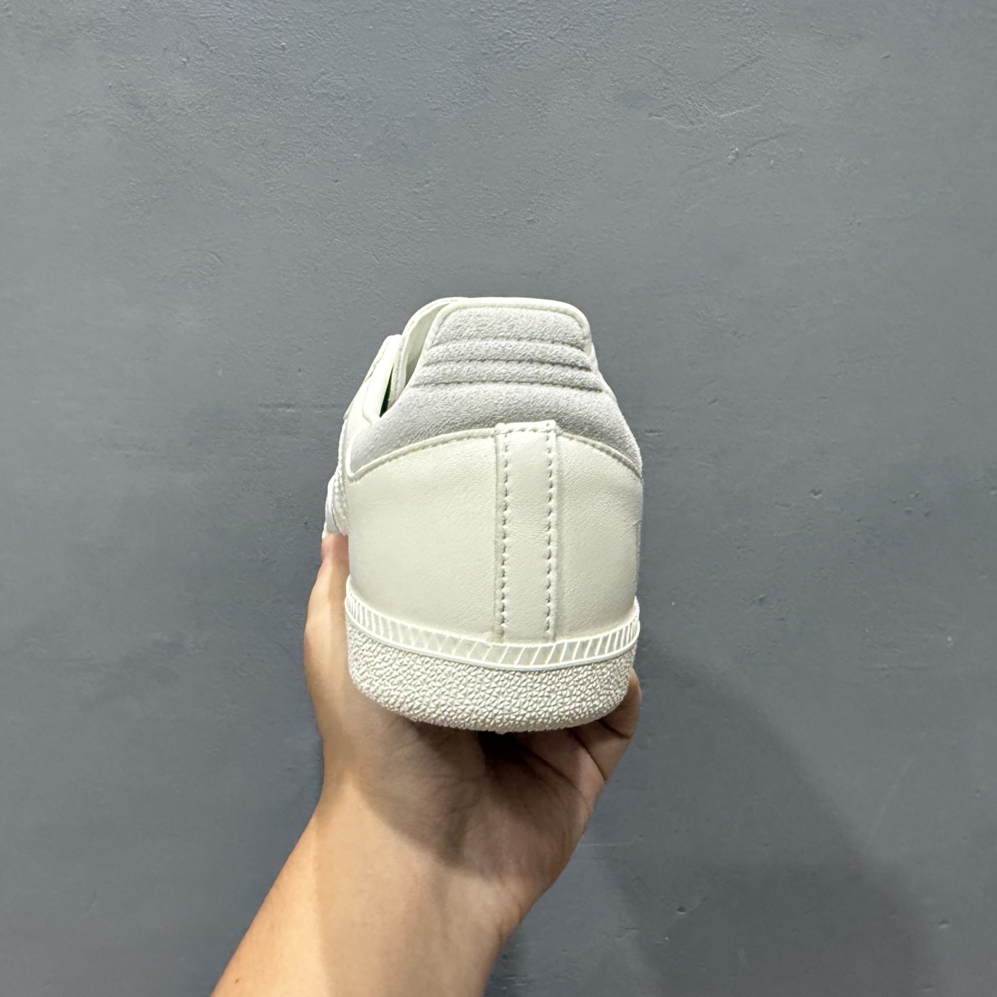 220 Adidas SAMBA OG 德训鞋 高端定制桑巴系列 舒适百搭 低帮休闲板鞋 GJ75808-Chinese UA Cheap High Quatity Brand Clothes Bags handbags Sneakers wholesale wholesaler seller from China Factory suppliers Fashion Clothing Shoes best Quality Beautiful Price 220 Adidas SAMBA OG 德训鞋 高端定制桑巴系列 舒适百搭 低帮休闲板鞋 GJ75808