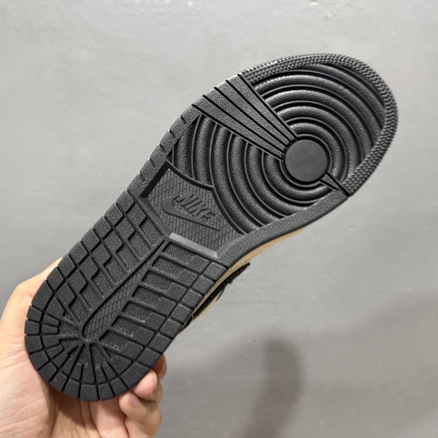 200 独家实拍Air Jordan 1 Low AJ1 乔1 斯图西联名-黑白双拼红标 高端定制 低帮复古篮球鞋 SJ9950-026