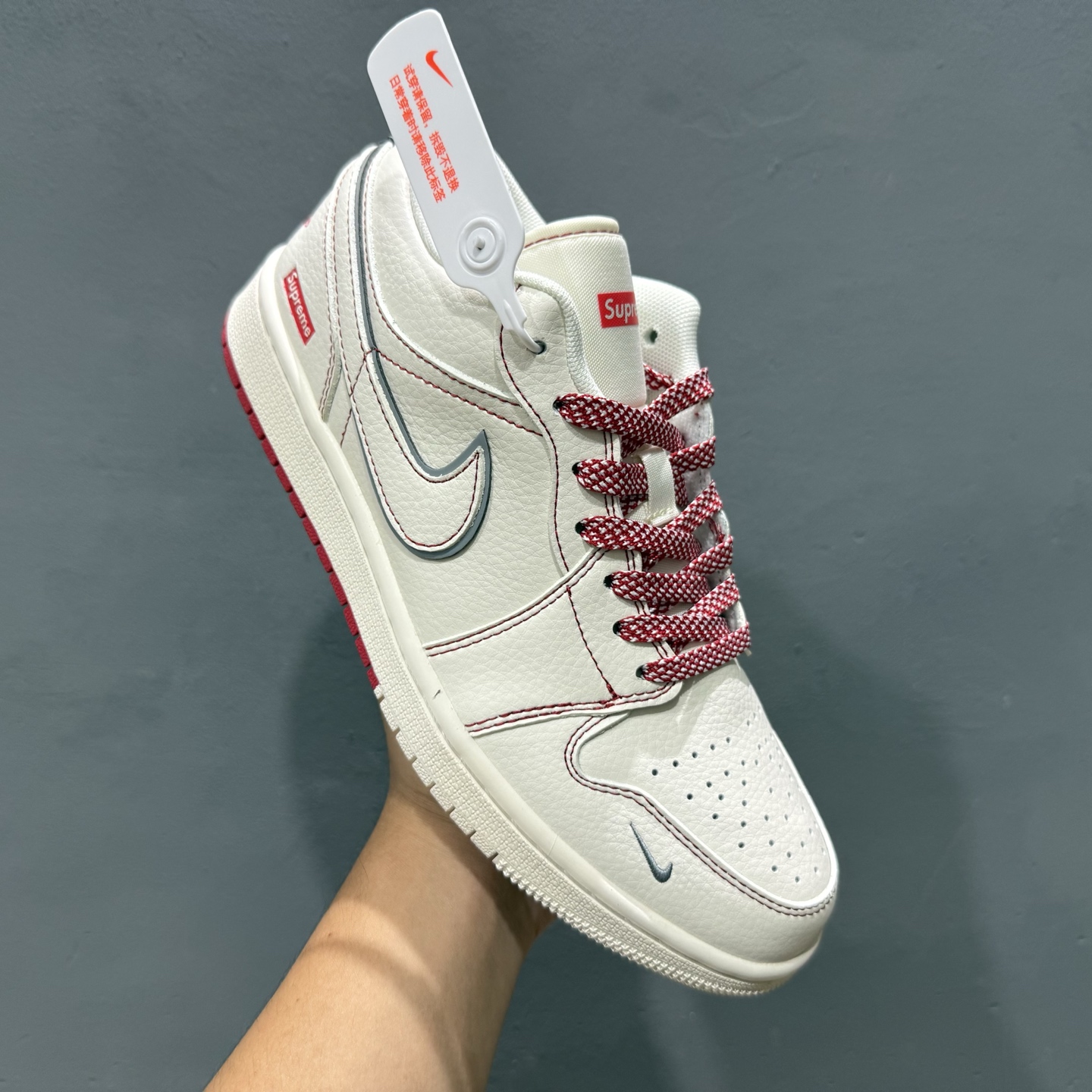 200 独家实拍Air Jordan 1 Low AJ1 乔1 斯图西联名-黑白双拼红标 高端定制 低帮复古篮球鞋 SJ9950-025-Chinese UA Cheap High Quatity Brand Clothes Bags handbags Sneakers wholesale wholesaler seller from China Factory suppliers Fashion Clothing Shoes best Quality Beautiful Price 200 独家实拍Air Jordan 1 Low AJ1 乔1 斯图西联名-黑白双拼红标 高端定制 低帮复古篮球鞋 SJ9950-025