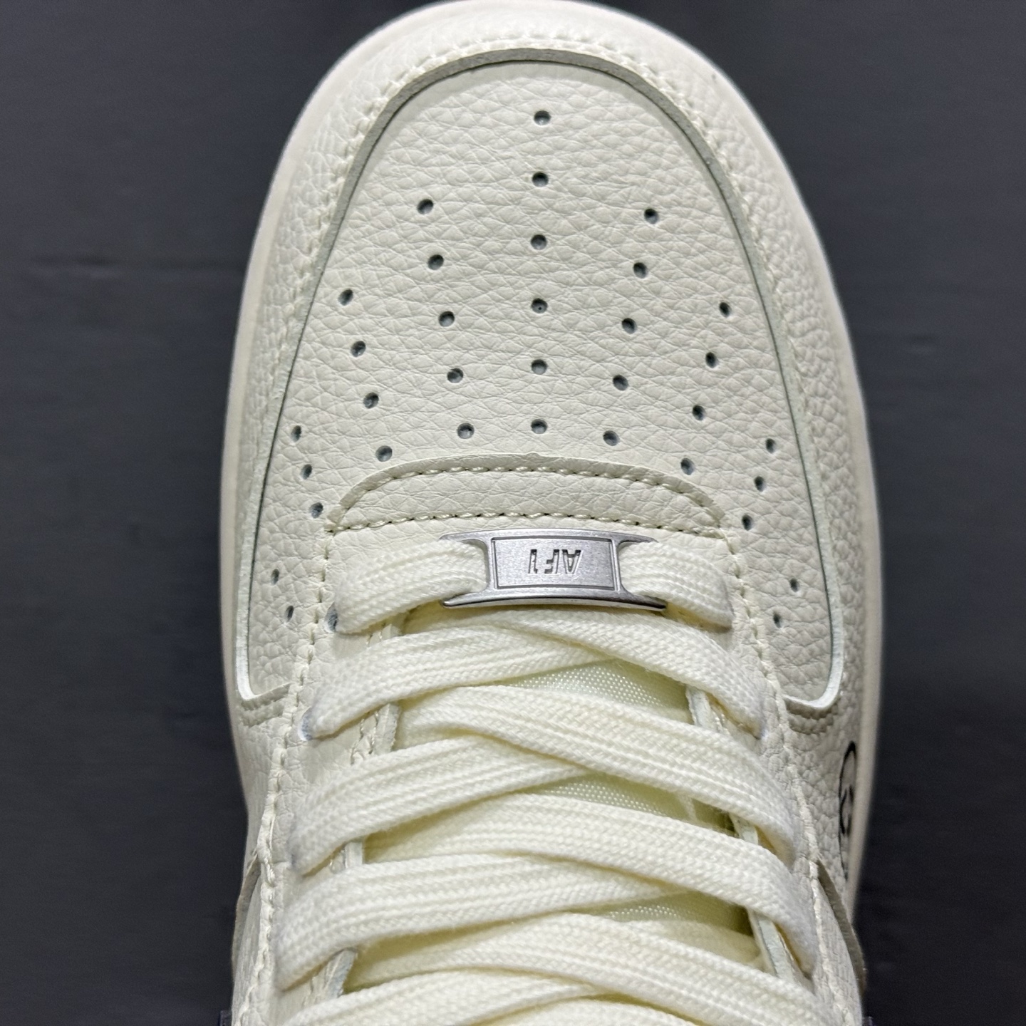 260 Gucci x Nike Air Force 1 鬼脸米蓝 QW5836-006