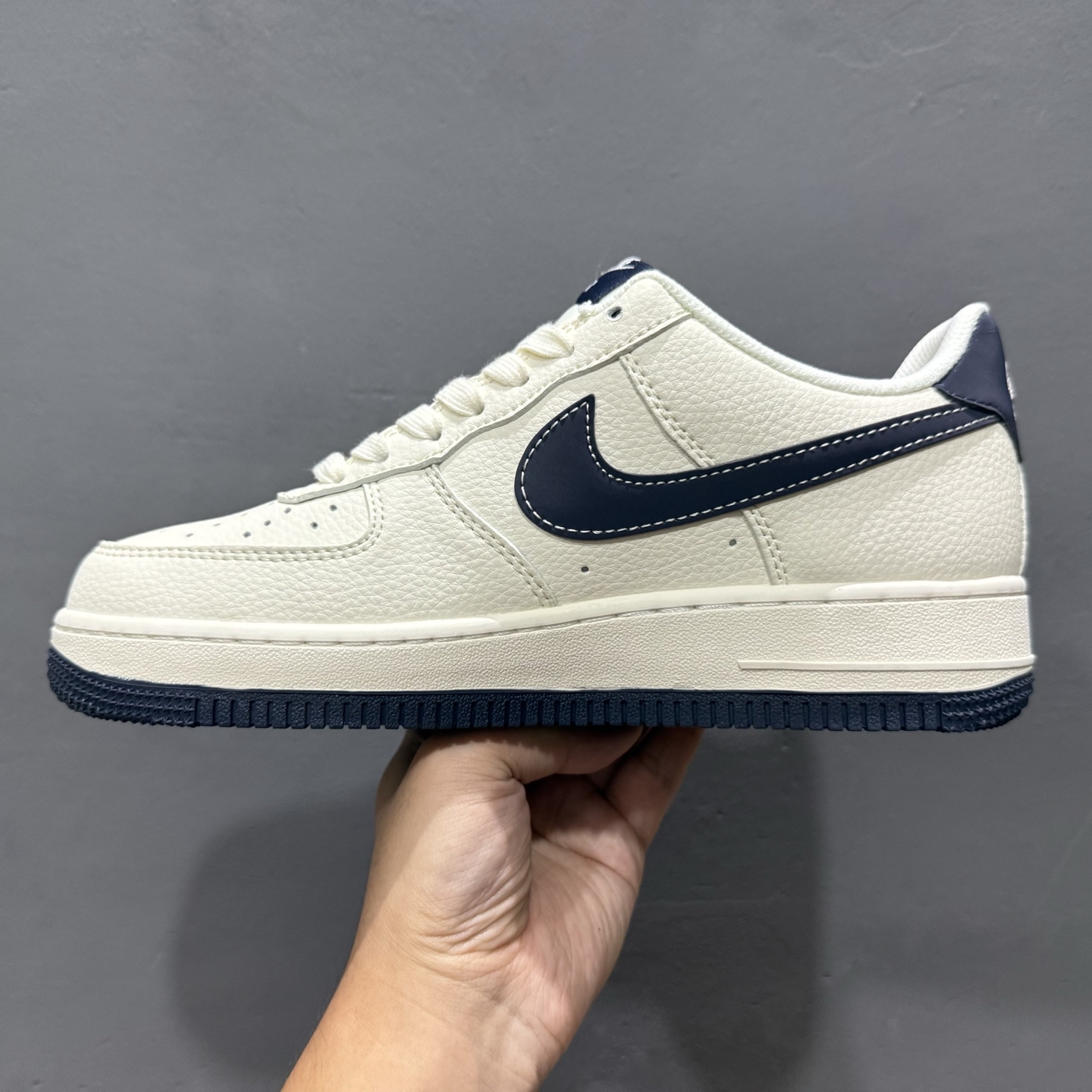 260 Gucci x Nike Air Force 1 鬼脸米蓝 QW5836-006